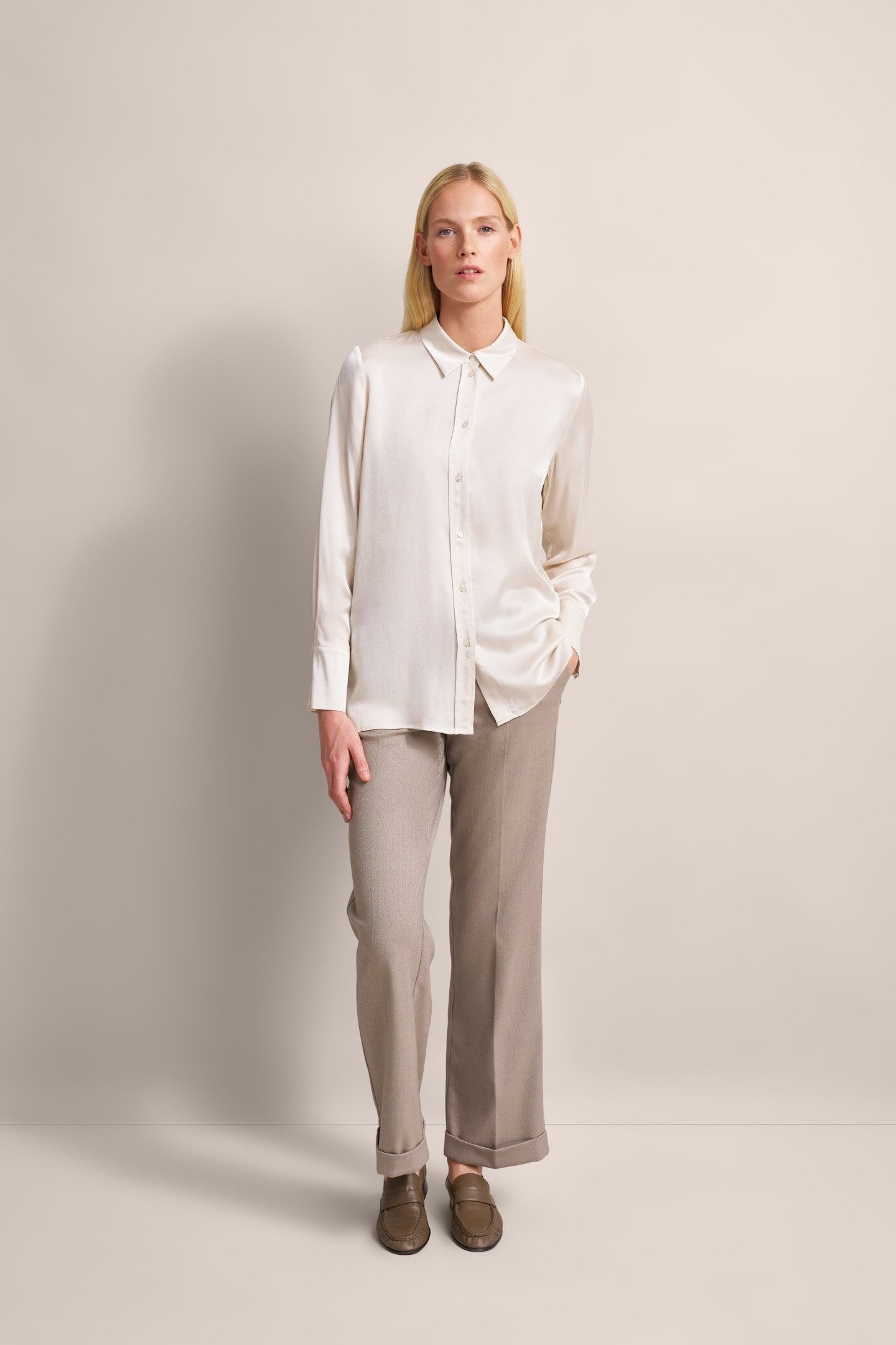 Bugatti Blouse met lange mouwen met verlengd rugpand