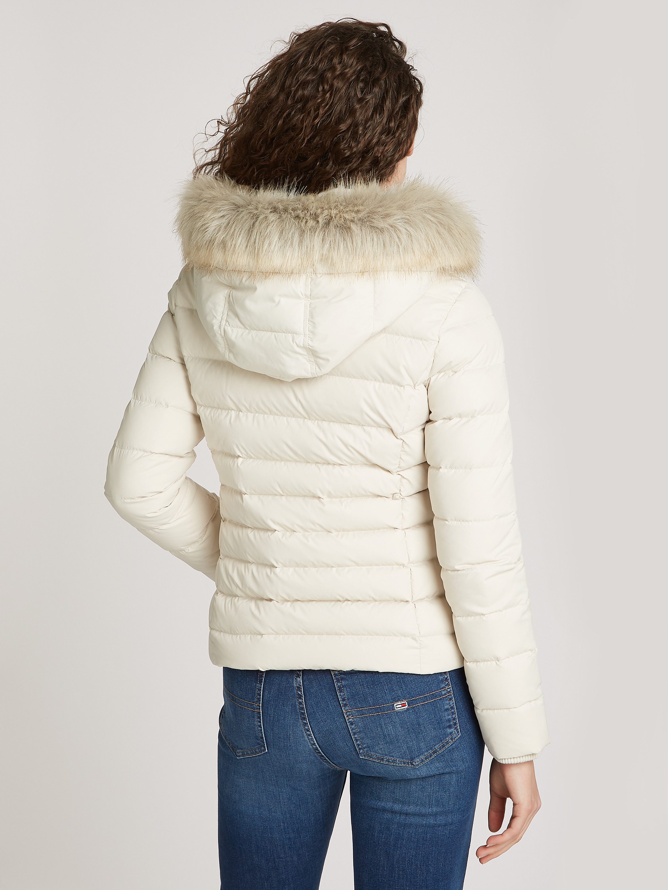 Tommy Jeans Curve Gewatteerde jas TJW BASIC HOODED DOWN JACKET EXT