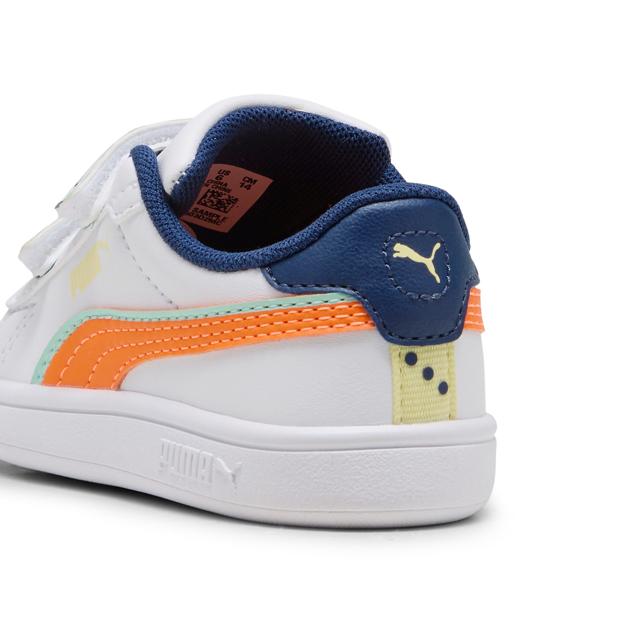 PUMA Sneakers