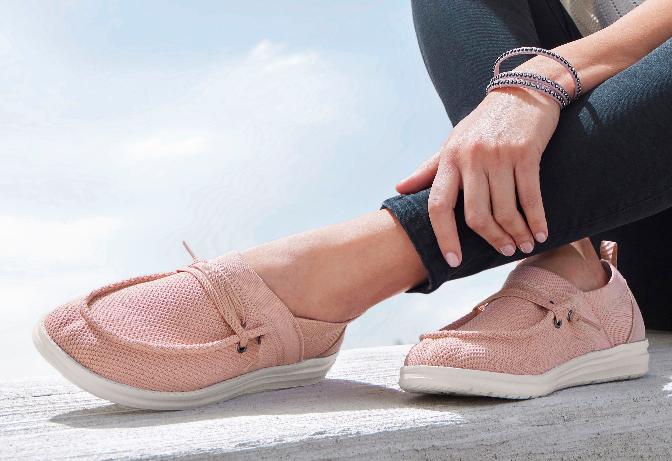 Vivance Sneakers Vrijetijdsschoen, lage schoen, in mesh-look, casual schoen, lage schoen vegan
