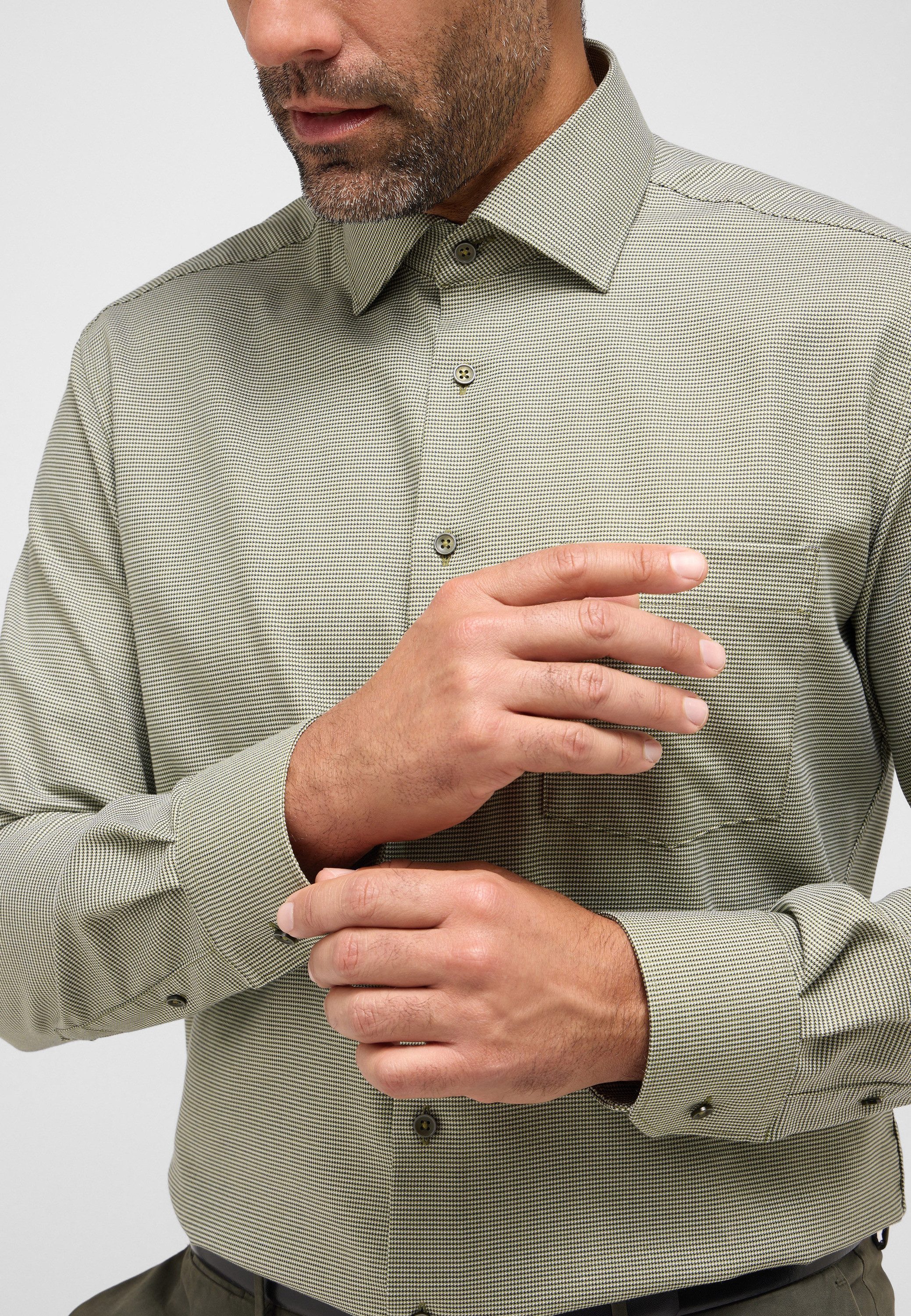 Eterna Overhemd met lange mouwen MODERN FIT NON IRON (strijkvrij)