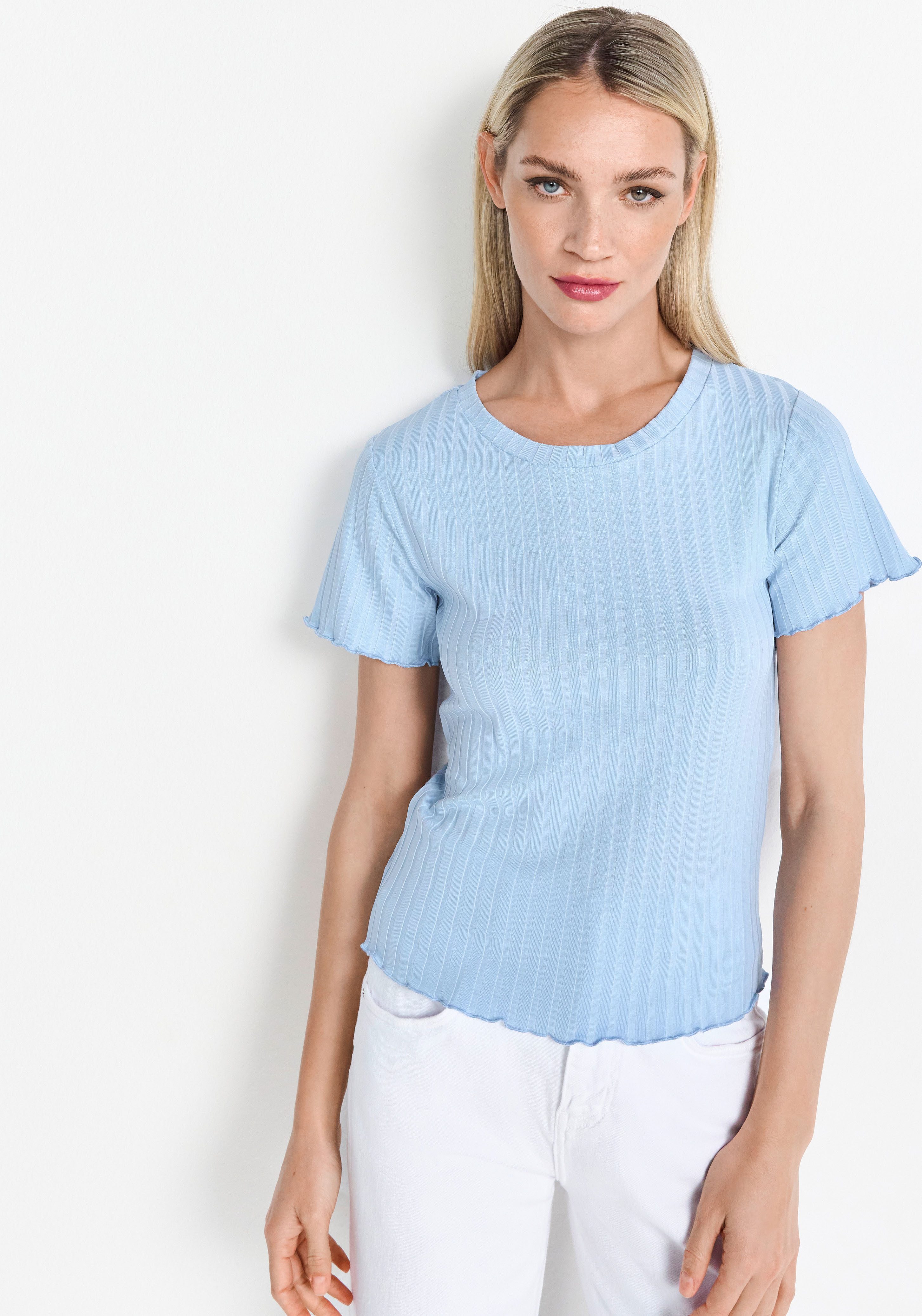 Rich & Royal Shirt met korte mouwen Met golvende zoom aan romp en mouwen