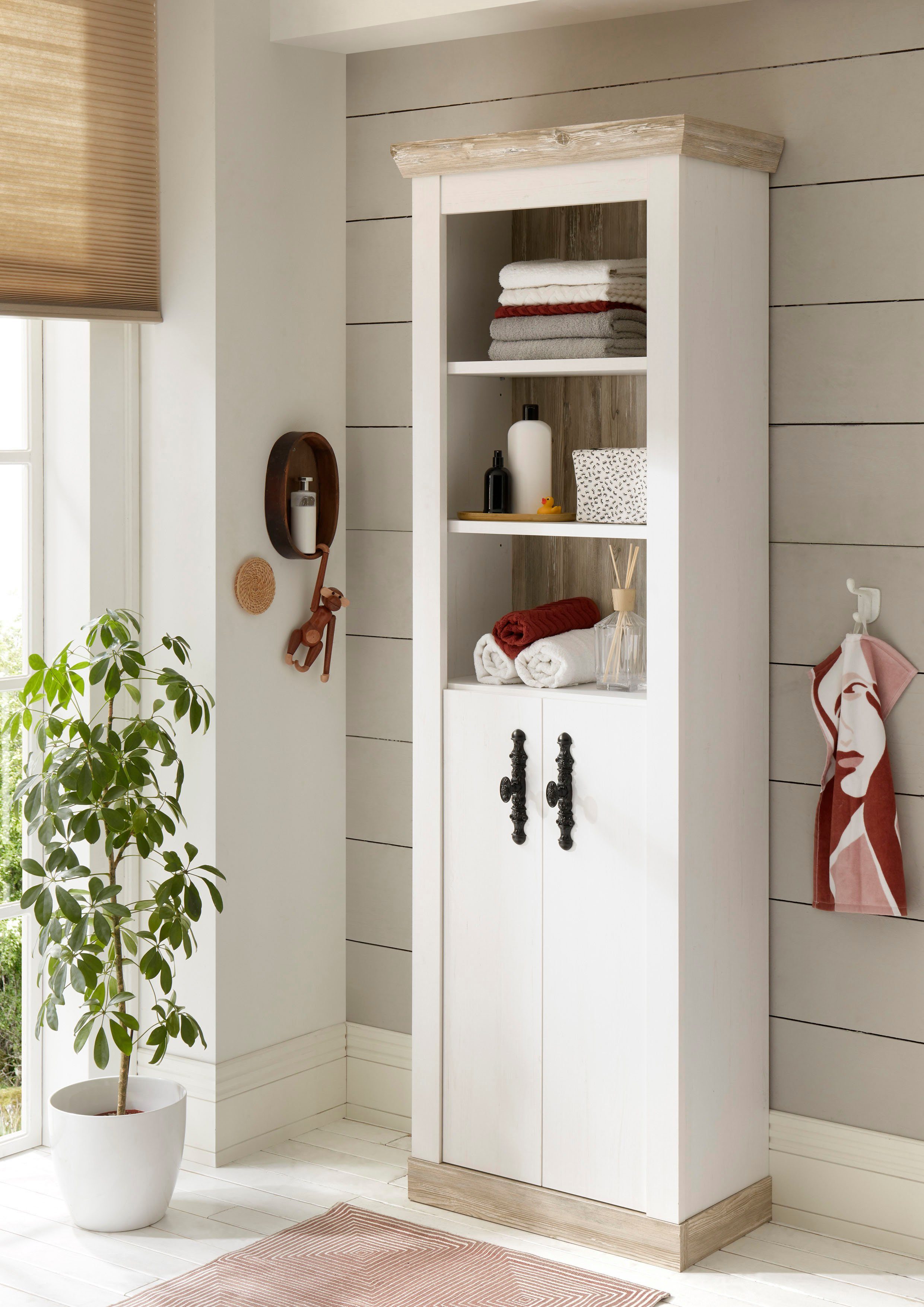 Home affaire Hoge kast Florenz, Badschrank im Landhausstil, Schrank mit Metallgriffen
