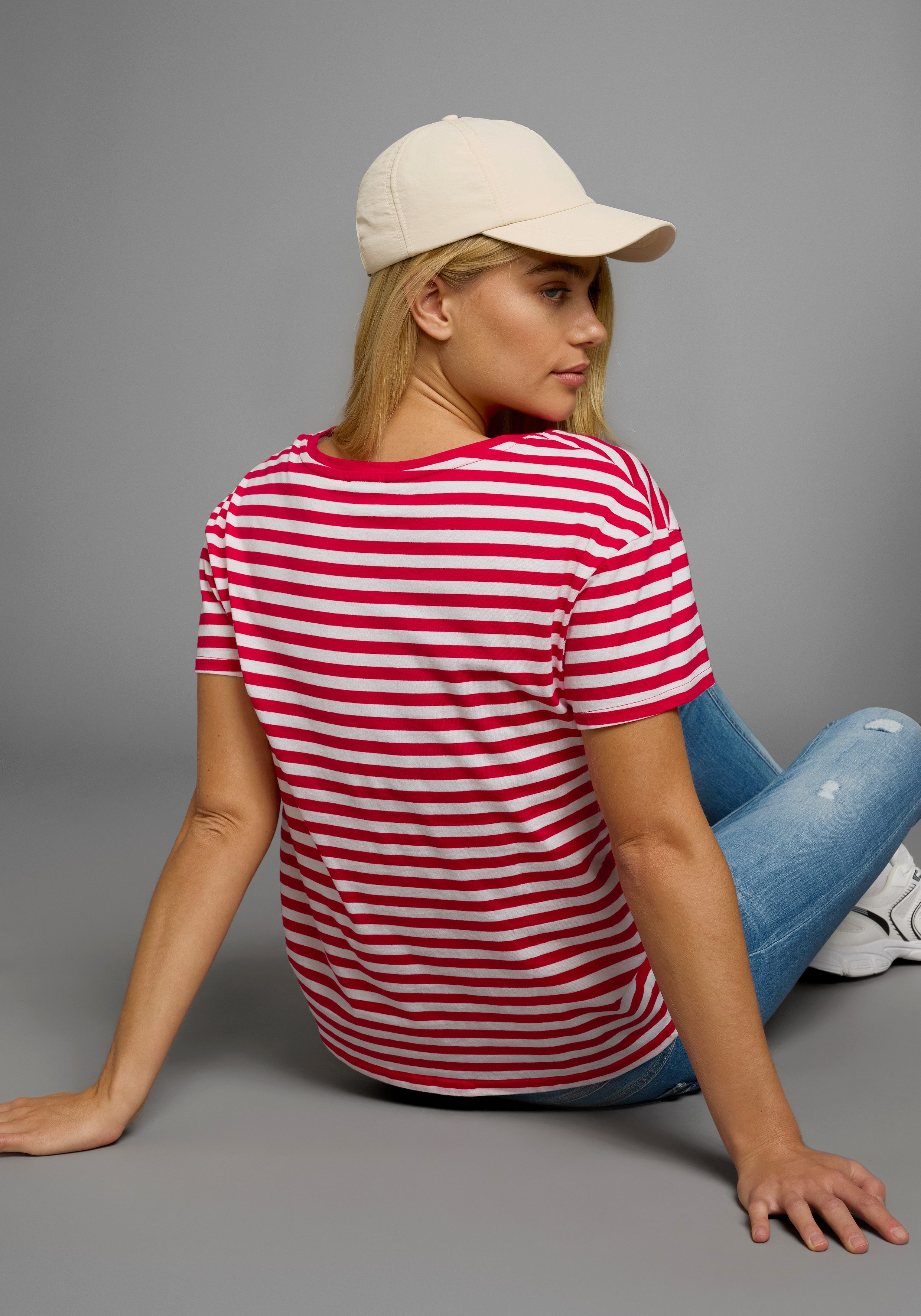 AJC T-shirt Korte mouwen, getailleerde snit, gestreept, ronde hals