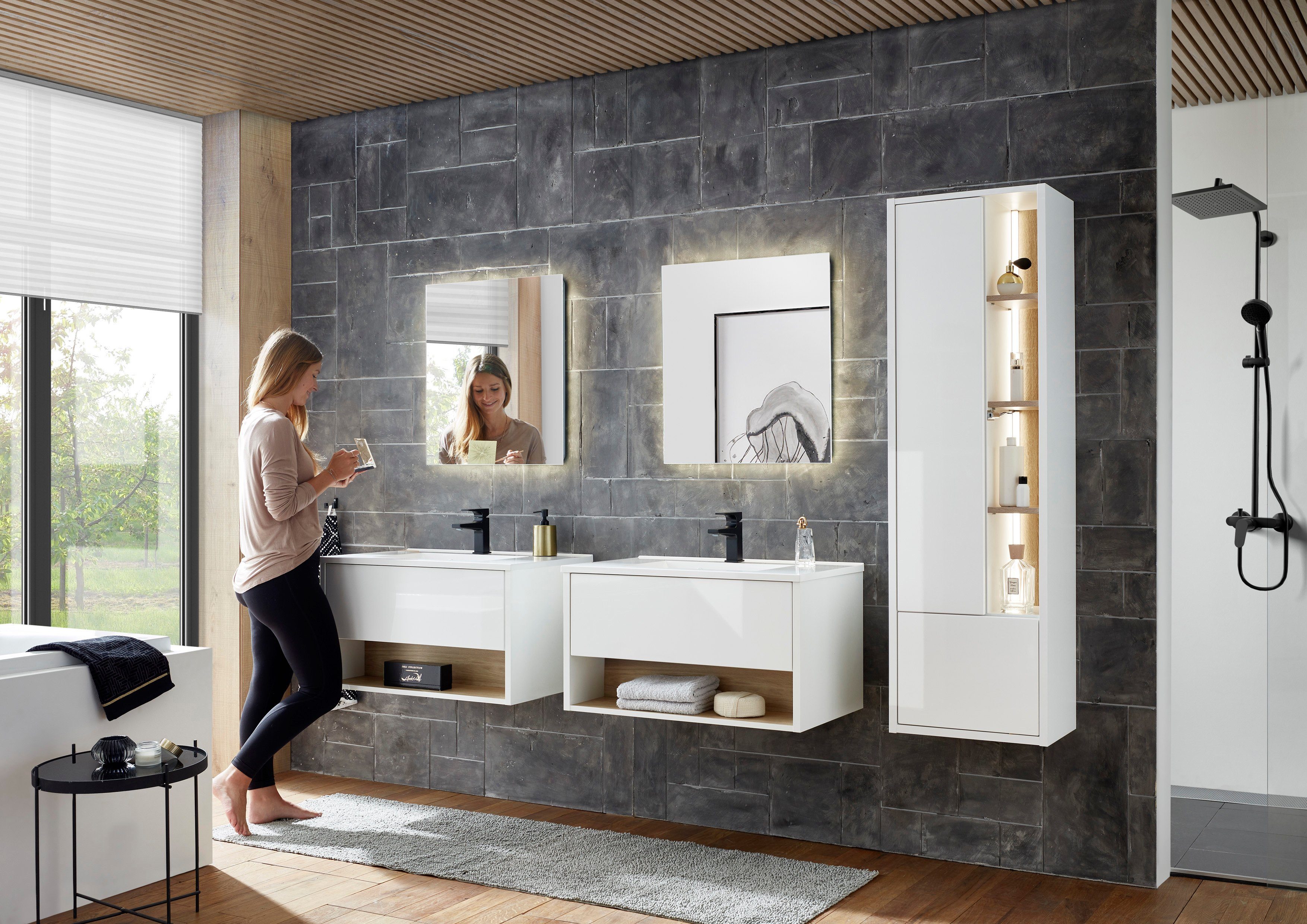 Places of Style Badkamerserie Studio Line, bad in modern ontwerp, 5-delig badkamer Kast, wastafel en spiegel, in twee kleuren beschikbaar, opbergruimte (5-delig)