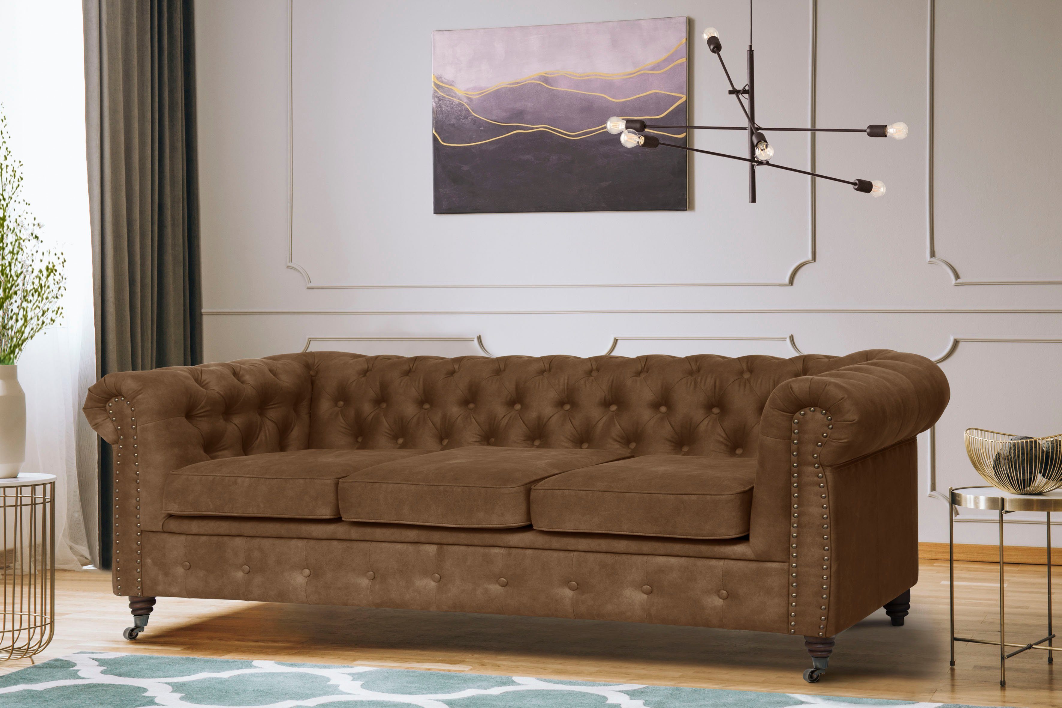 Home affaire Chesterfield-bank Aarburg luxueuze capitonnage en siernagels in chesterfield-design