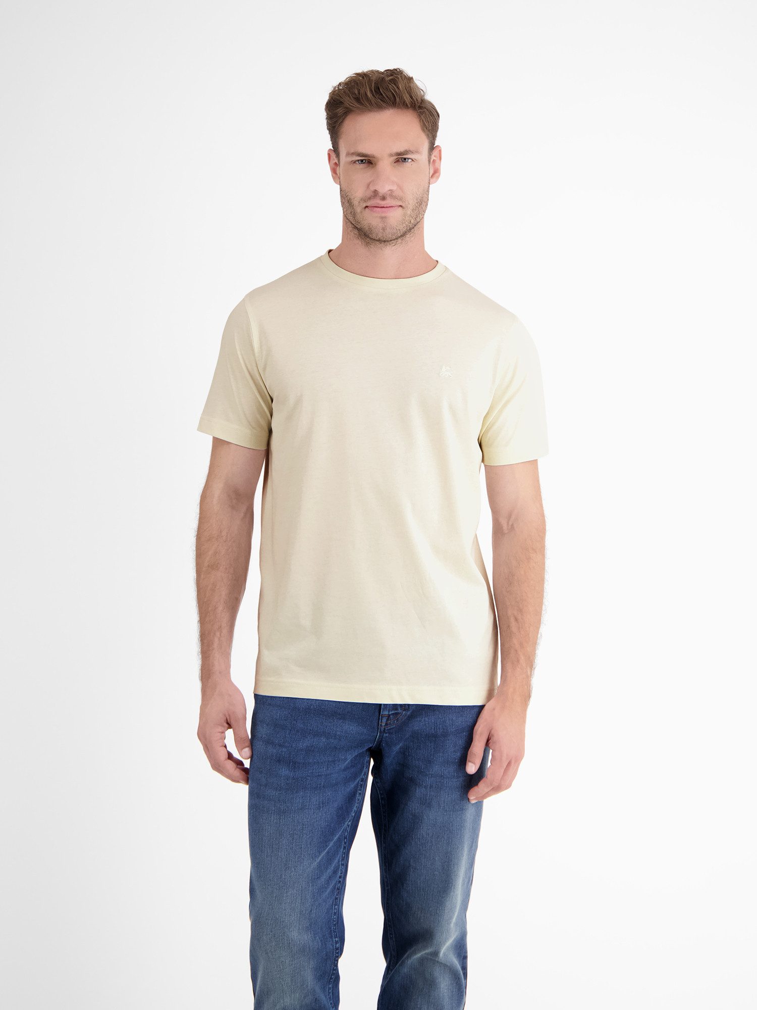 Lerros T-shirt LERROS basic T-shirt met logostiksel, effen heren t-shirts maat L wit