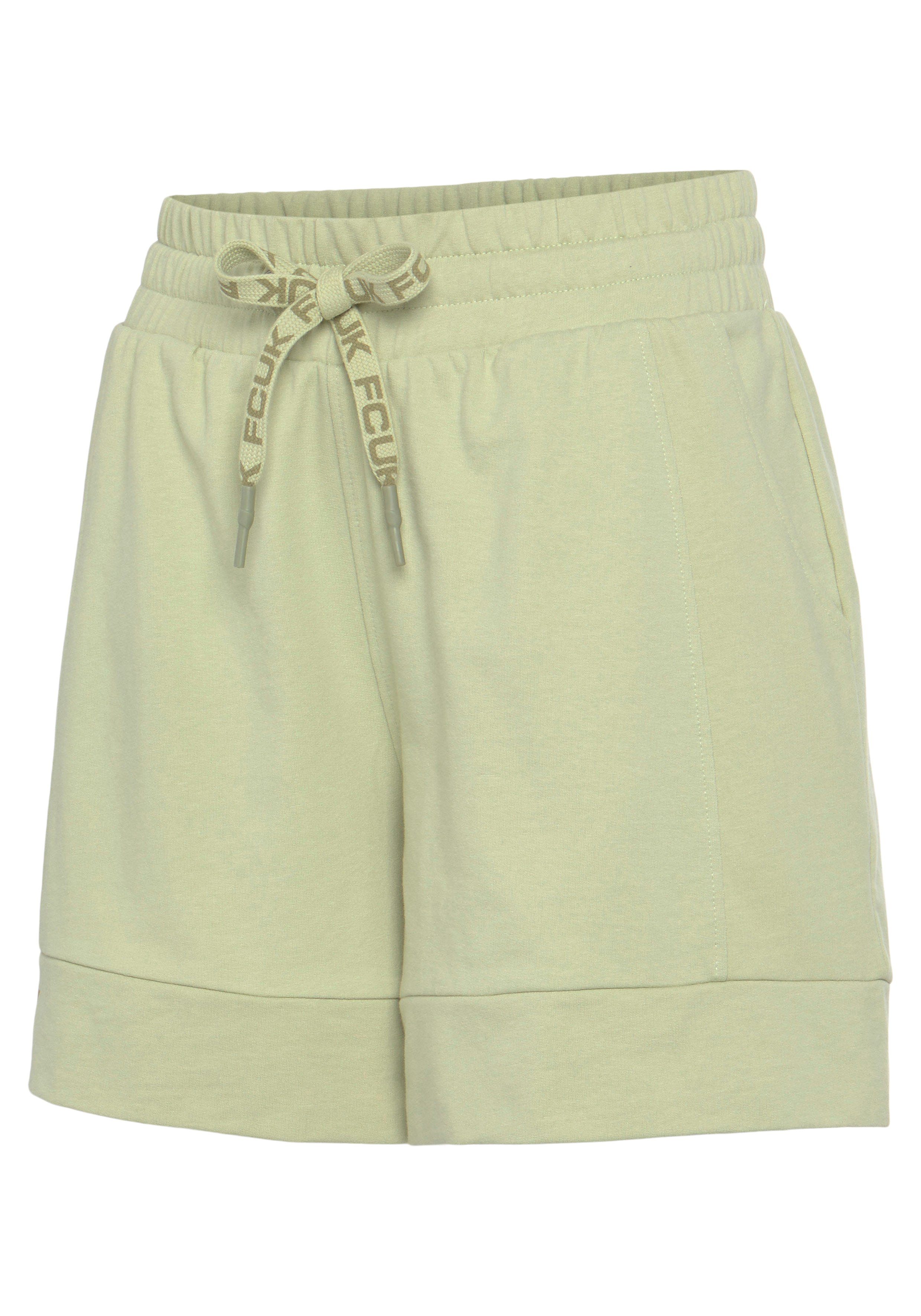 FCUK Sweatshort met lengte scheidingnaad en logo-opdruk loungewear (1-delig)