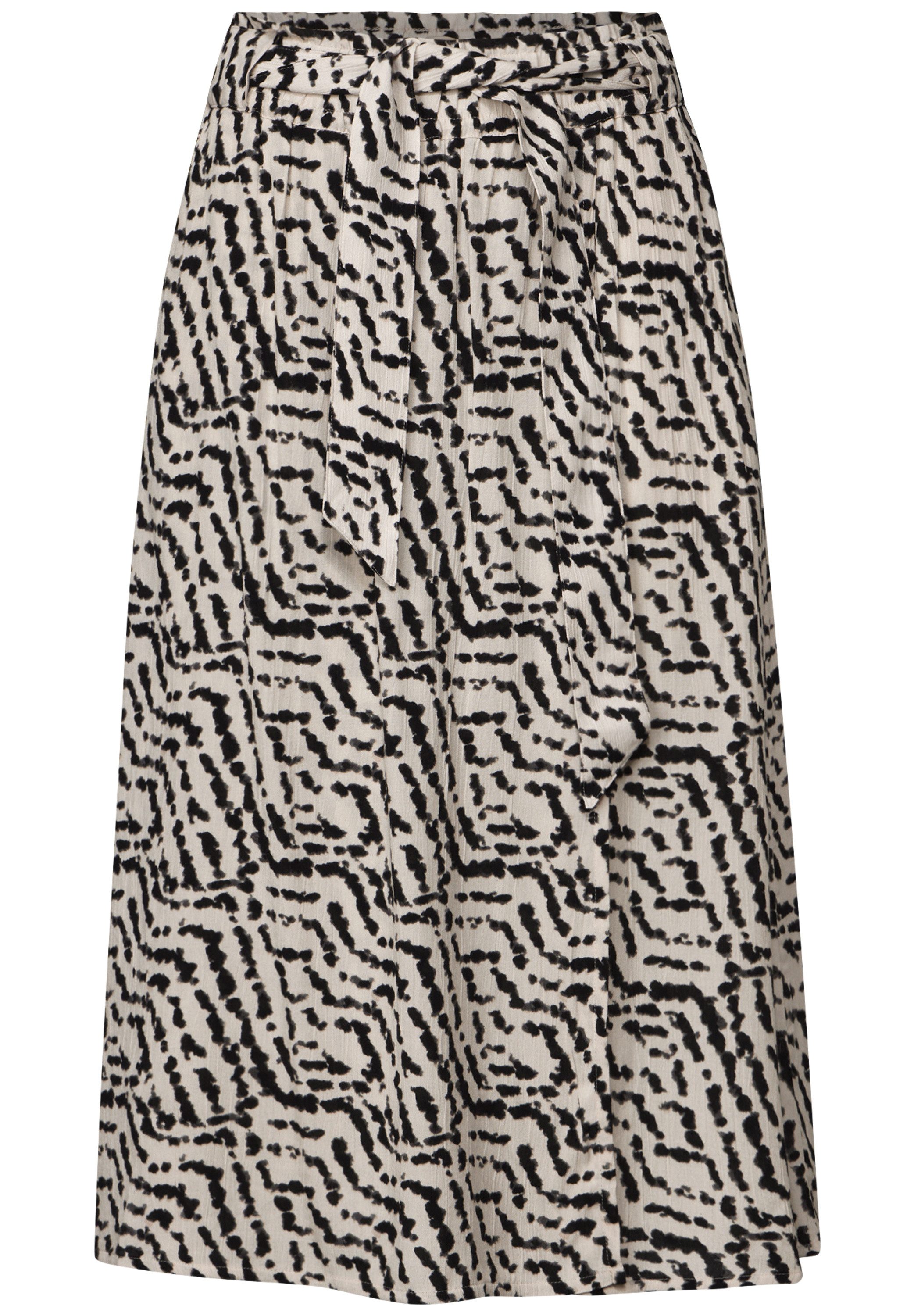 STREET ONE Midirok