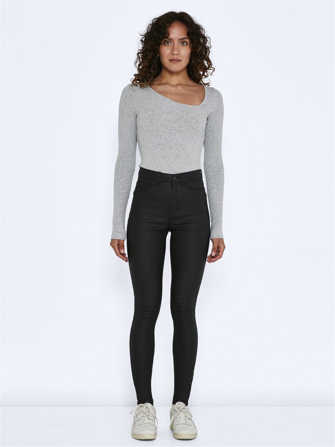 Noisy may Imitatieleren broek NMCALLIE HW SKINNY COATED PANTS NOOS