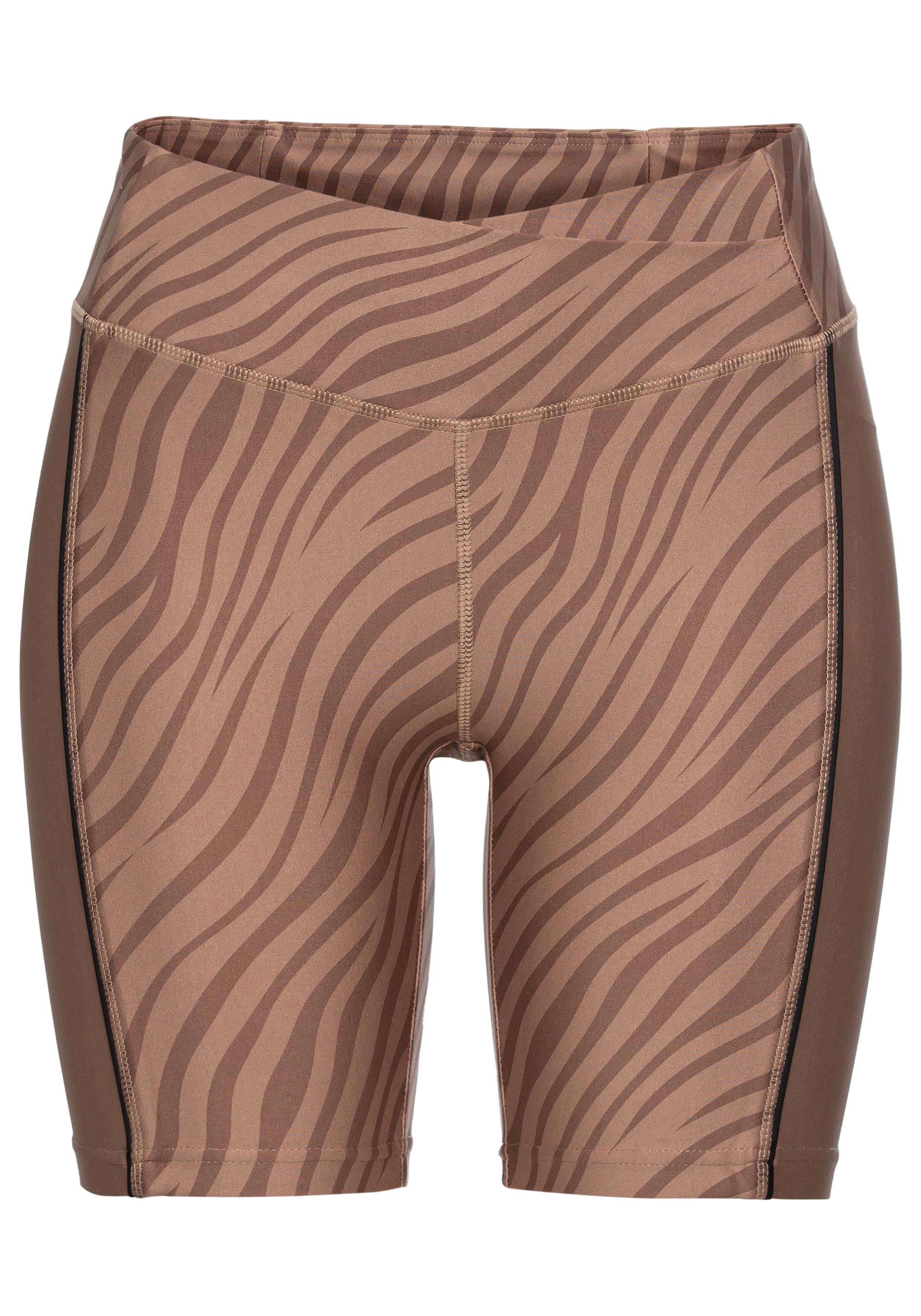 active by Lascana Short -Sportshorts, Korte broek Sportshorts met subtiele zebraprint