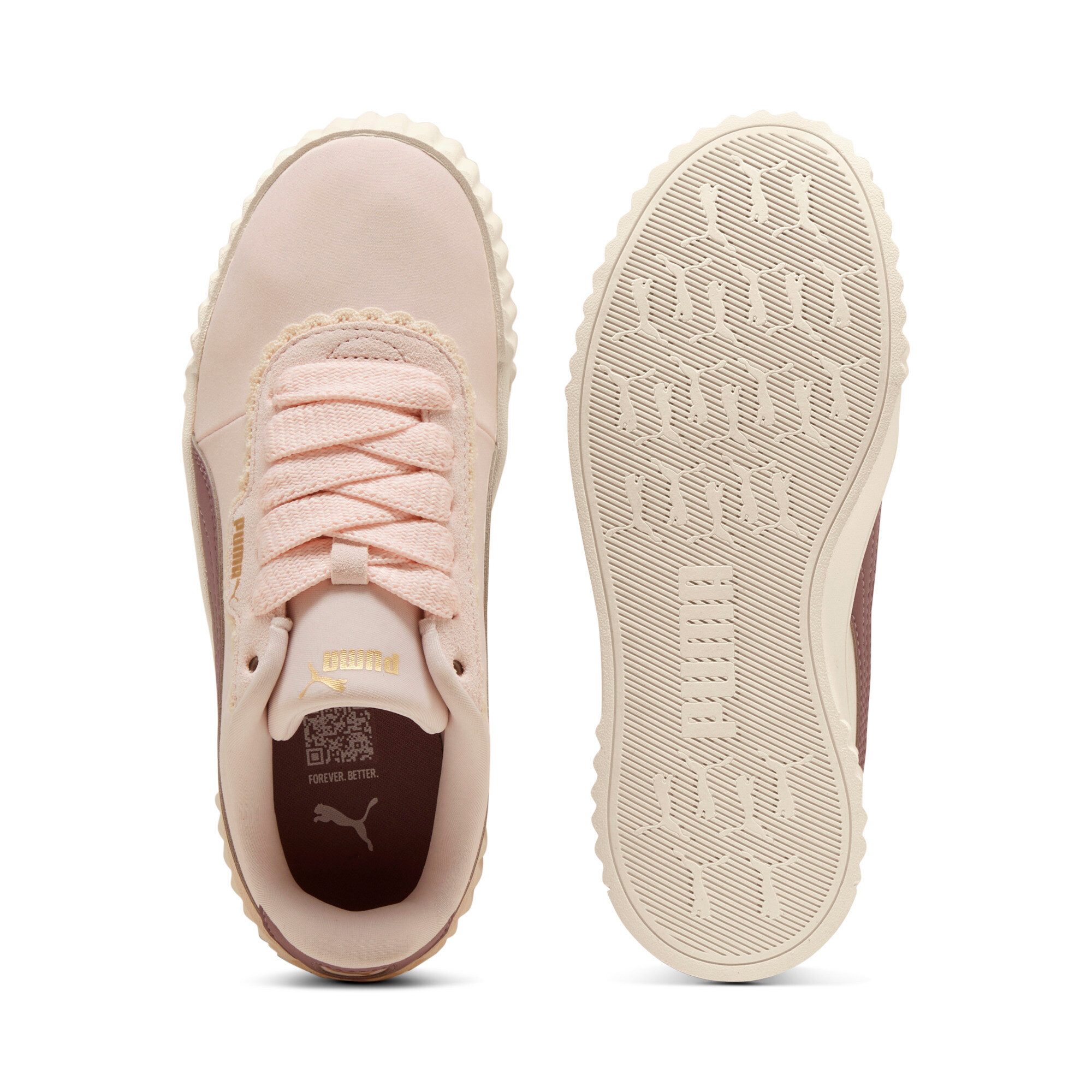 PUMA Sneakers