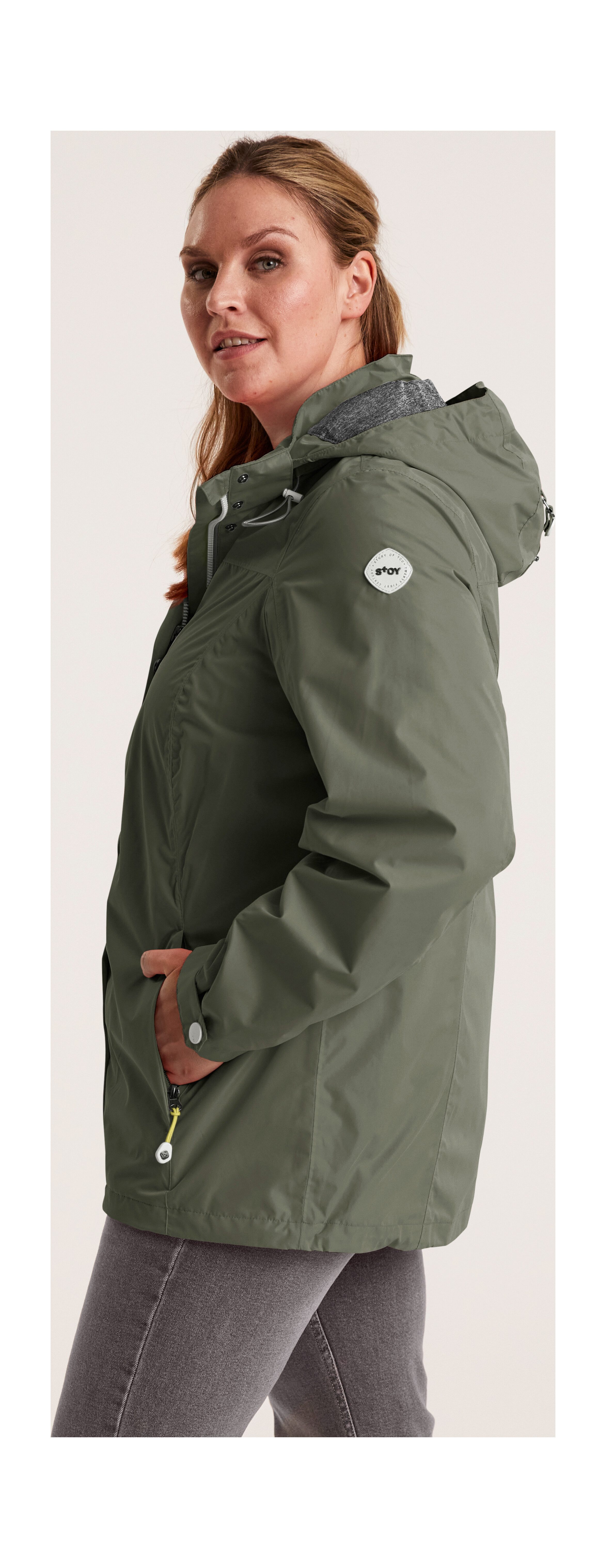 STOY Outdoorjack STS 11 WMN JCKT Waterdichte, ademende STOY-jas met afneembare capuchon