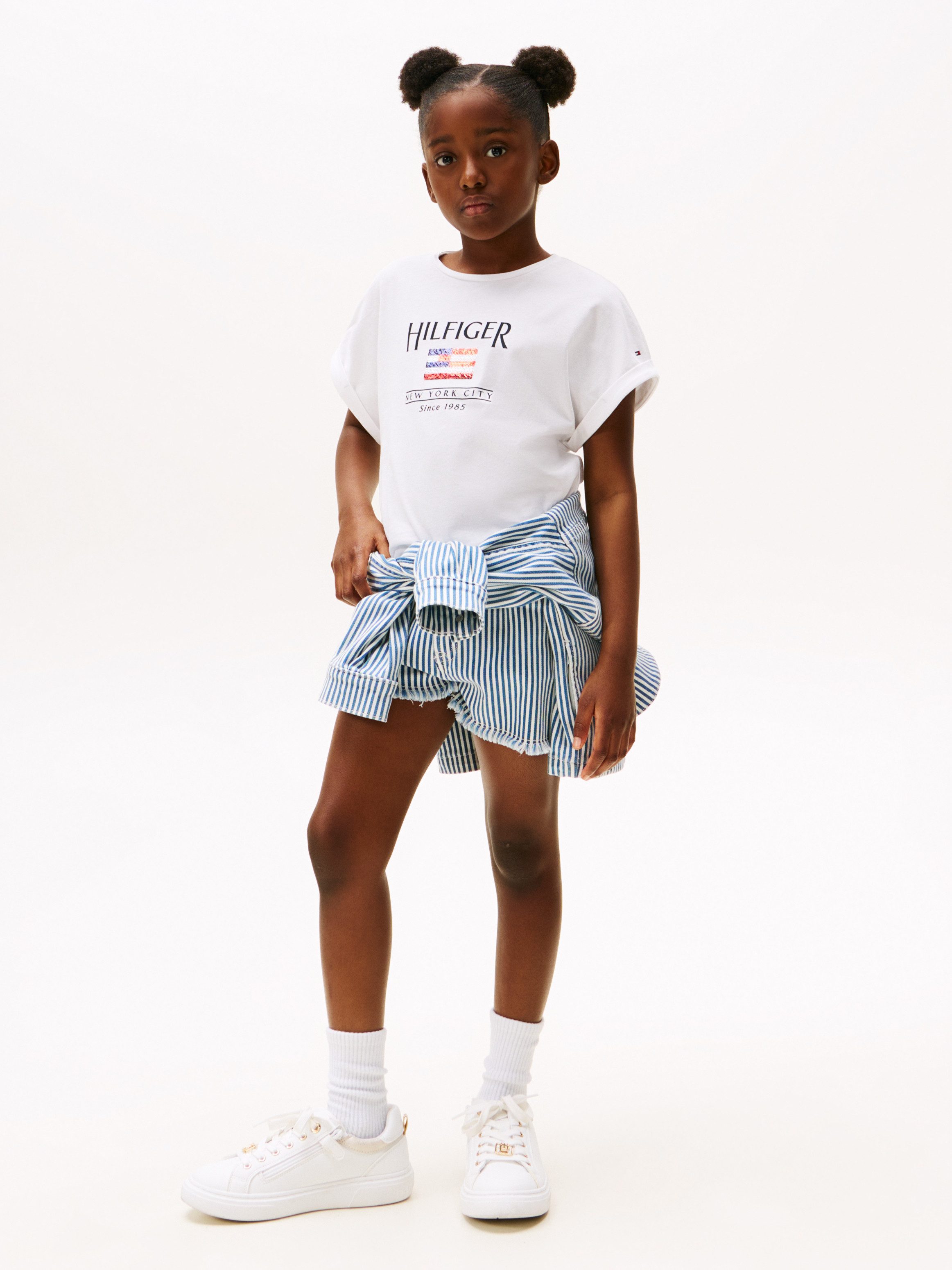 Tommy Hilfiger Shirt met korte mouwen HILFIGER SEQUINS FLAG TEE SS met pailletten, met logo-print