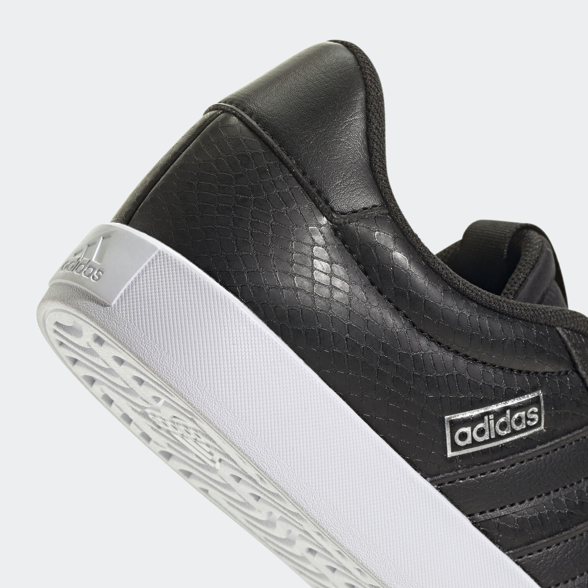 adidas Sportswear Sneakers VL COURT 3.0 SKATEBOARDING geïnspireerd door het ontwerp van de adidas samba