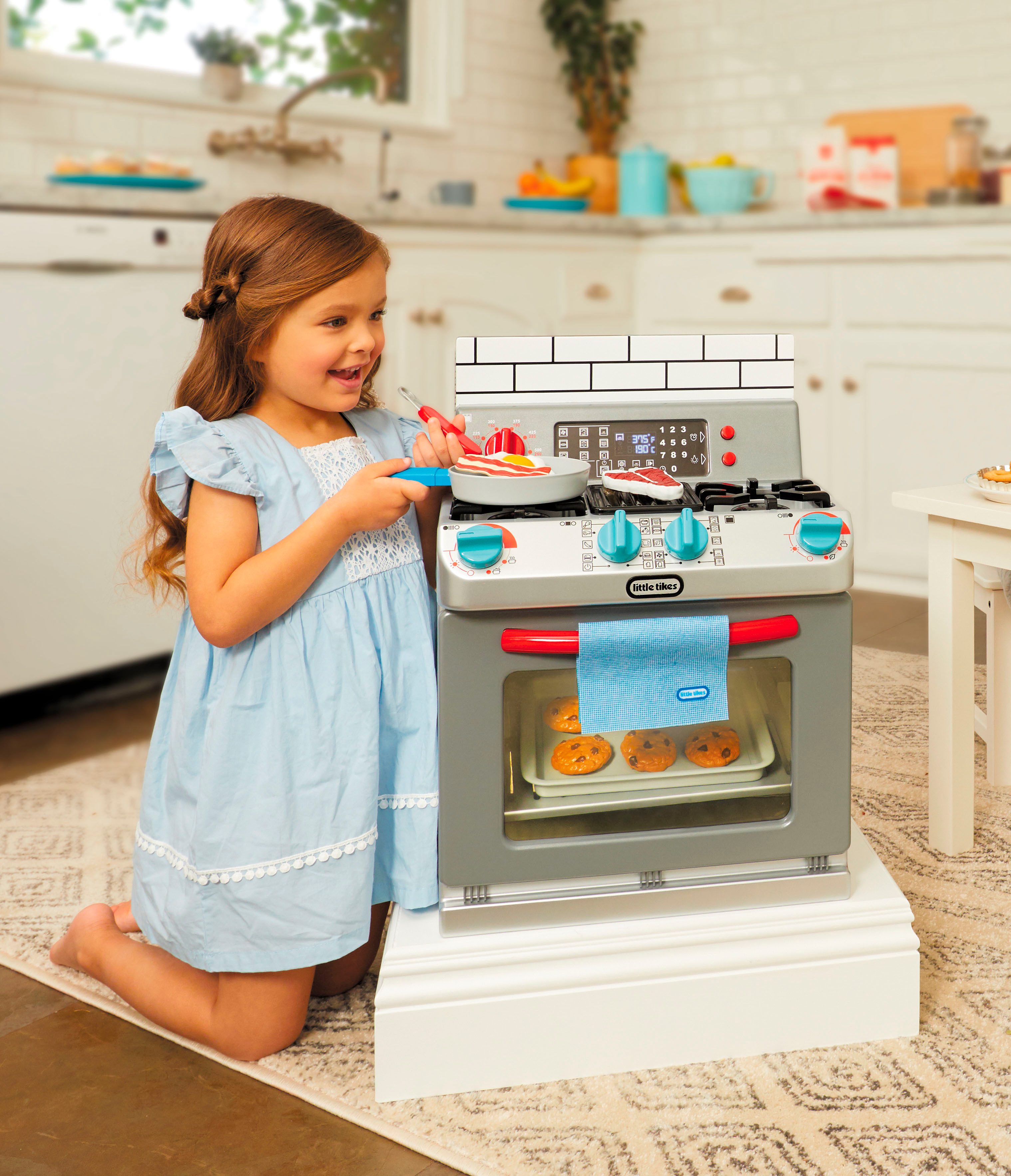 Little Tikes® Kinderfornuis First Oven met licht en geluid