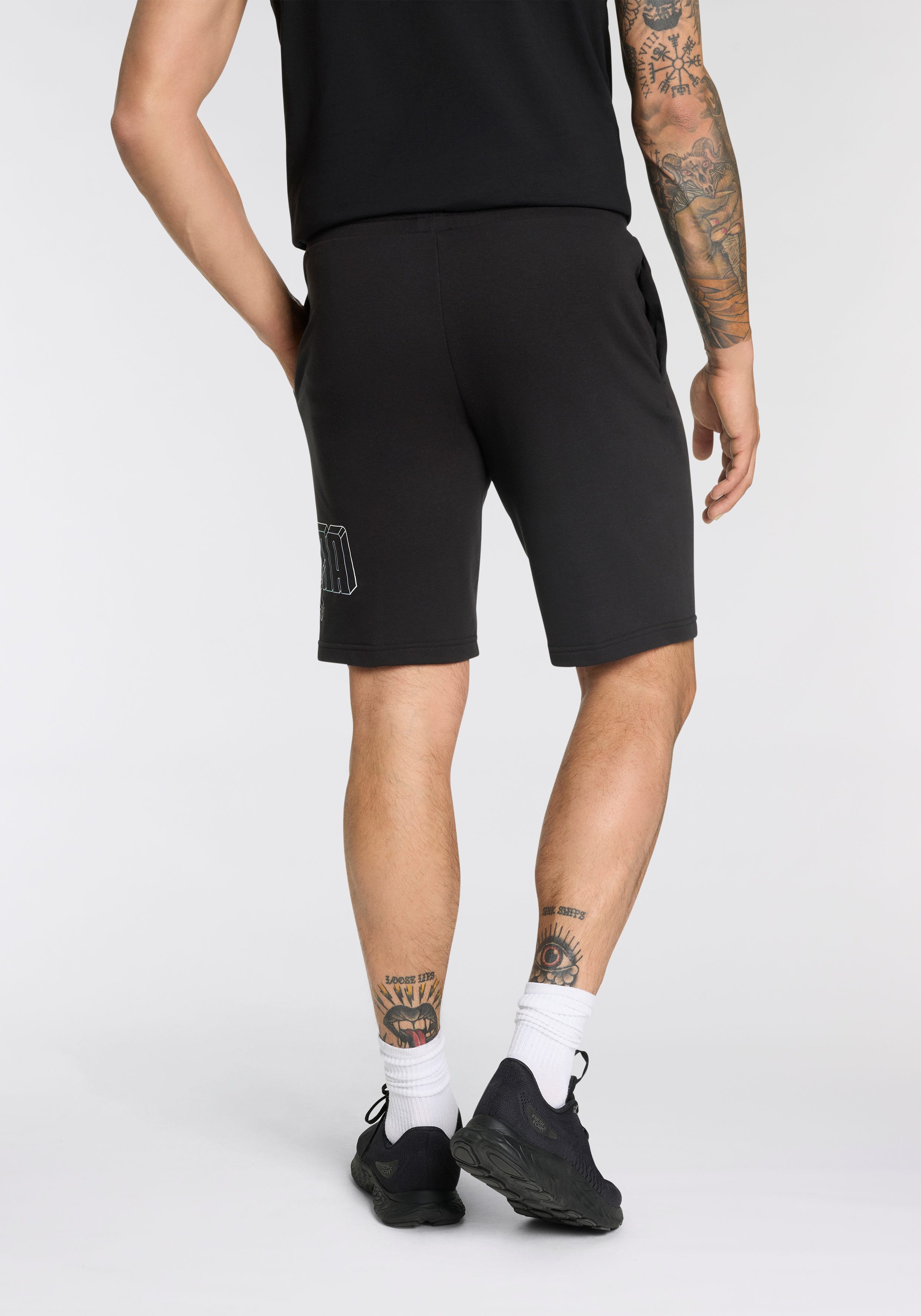 PUMA Trainingsshort ESS LOGO LAB EXECUTION SHORTS 10" TR