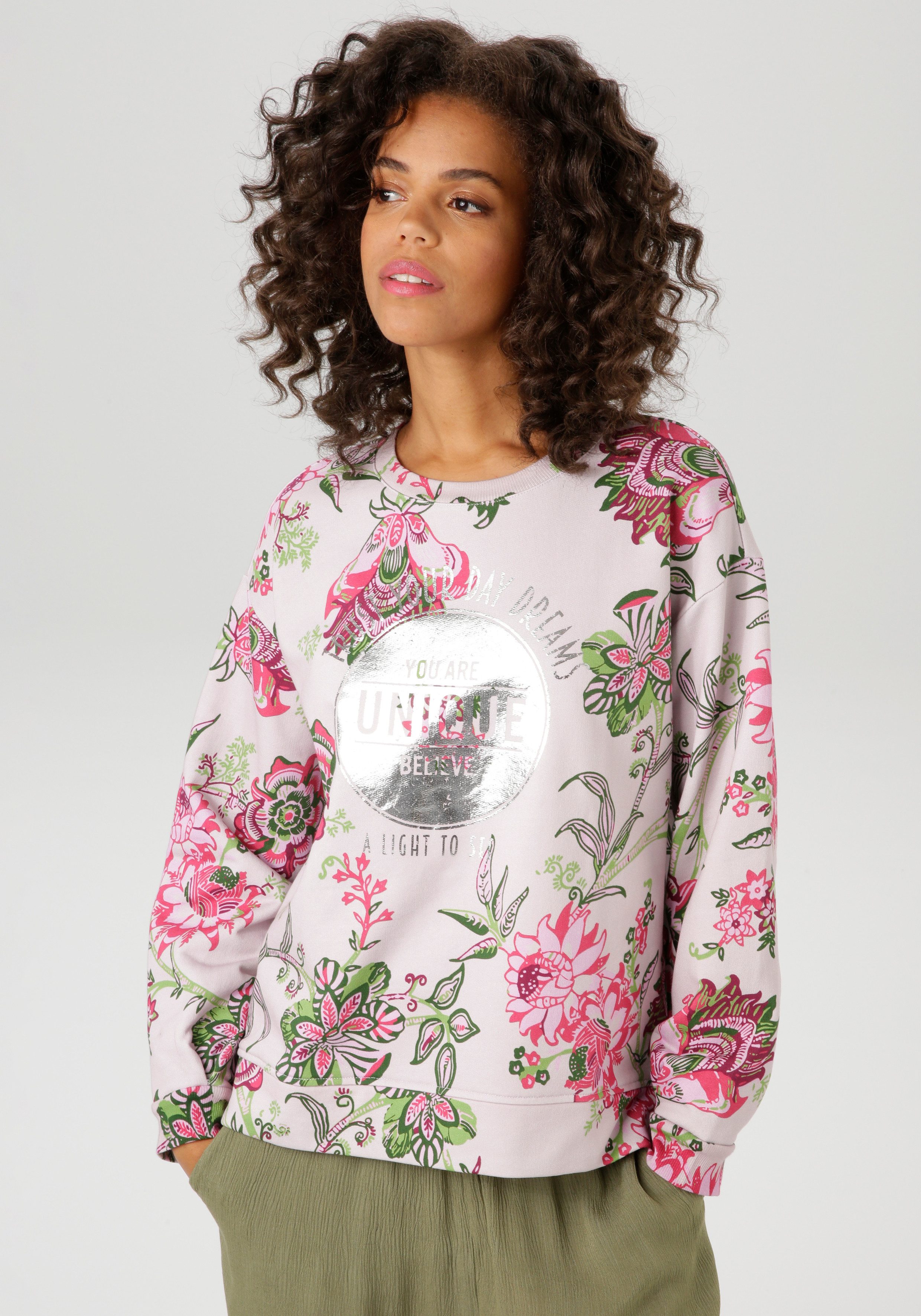 Aniston CASUAL Sweatshirt in extravagante bloemenprint met folieprint - nieuwe collectie