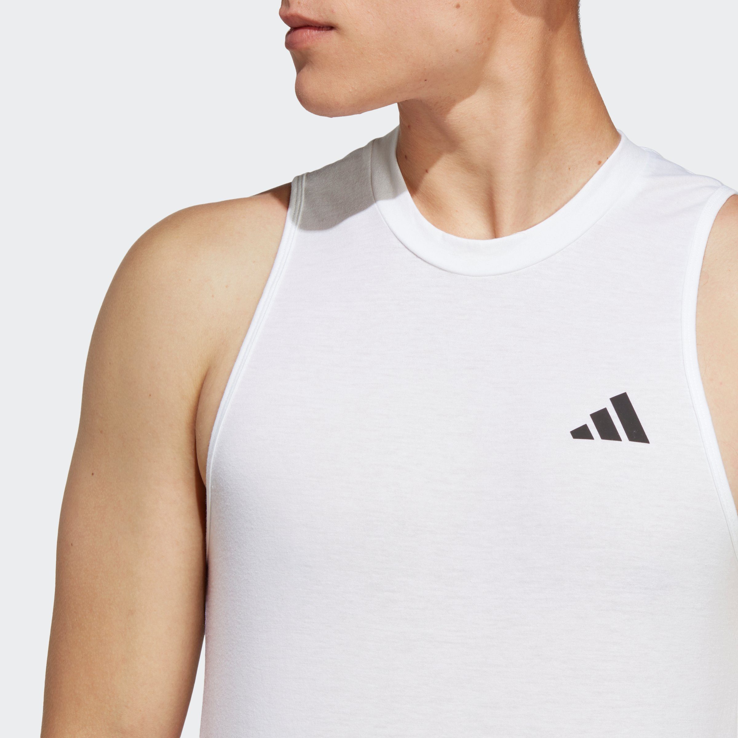 adidas Performance Tanktop TRAIN ESSENTIALS FEELREADY TRAINING SLEEVELESS