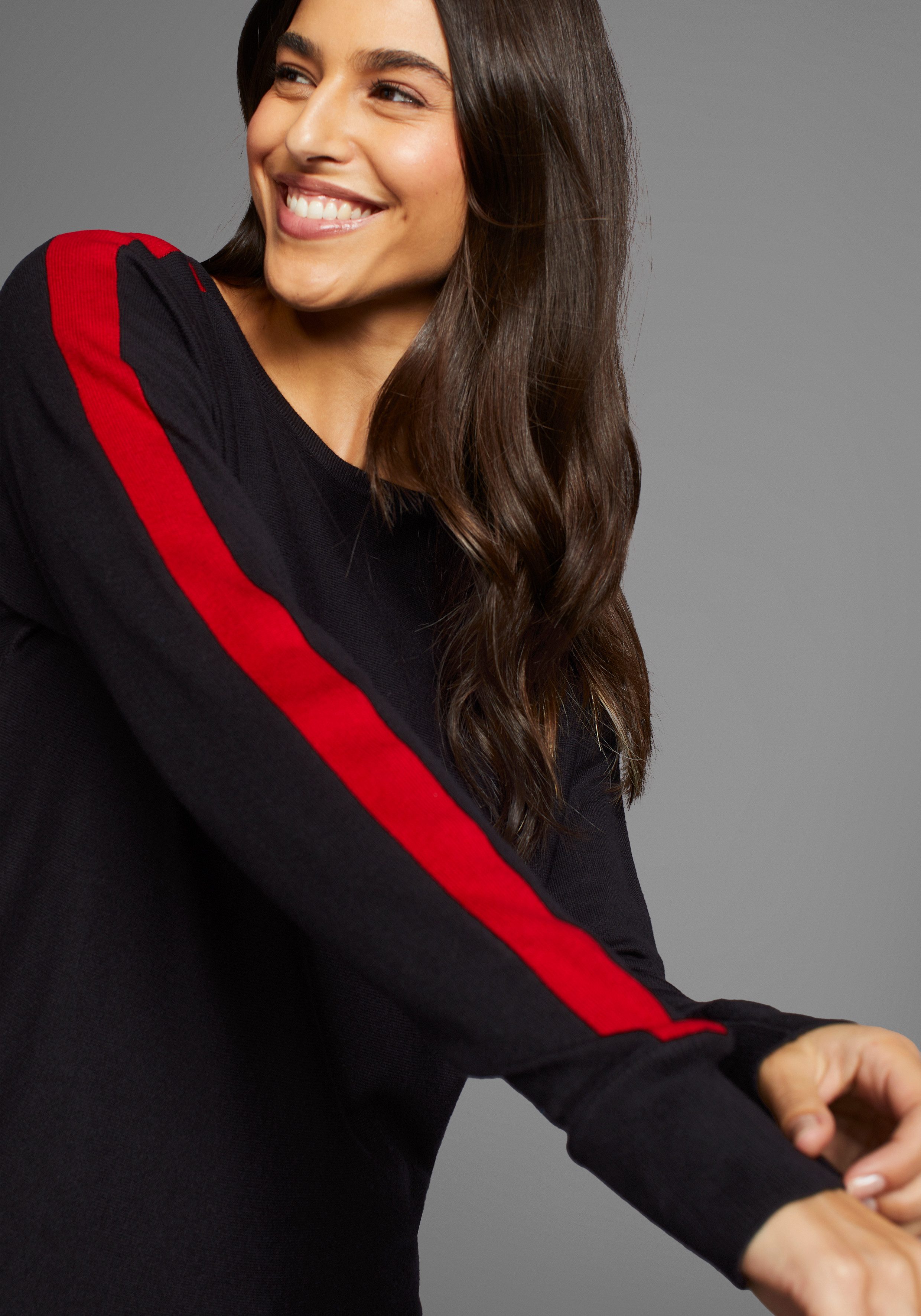 Laura Scott Lange trui met contraststrepen nieuwe kleuren