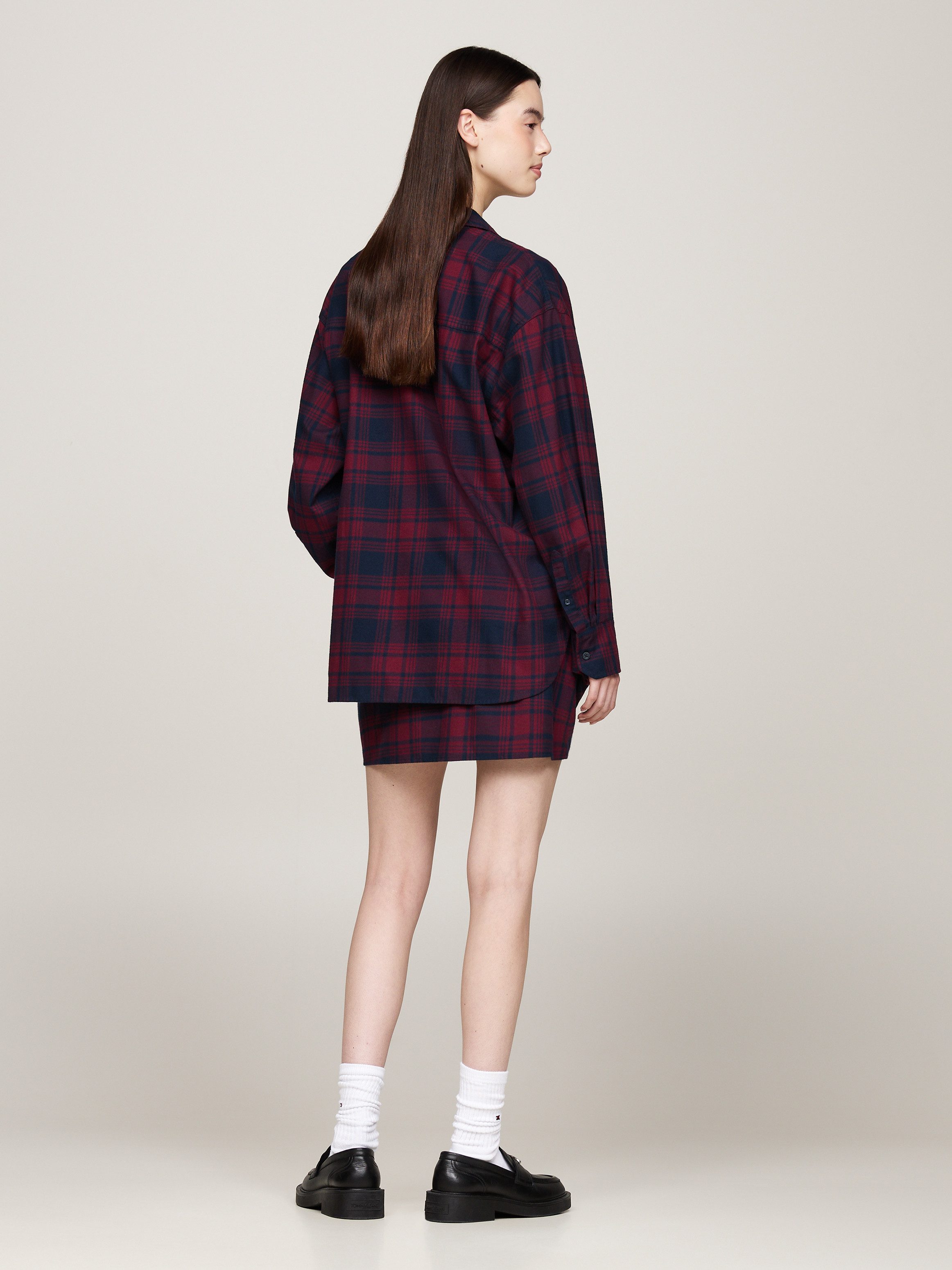 Tommy Jeans Curve Overhemdblouse TJW RLX TARTAN CHECK SHIRT EXT in grote maten met logo-borduurwerk