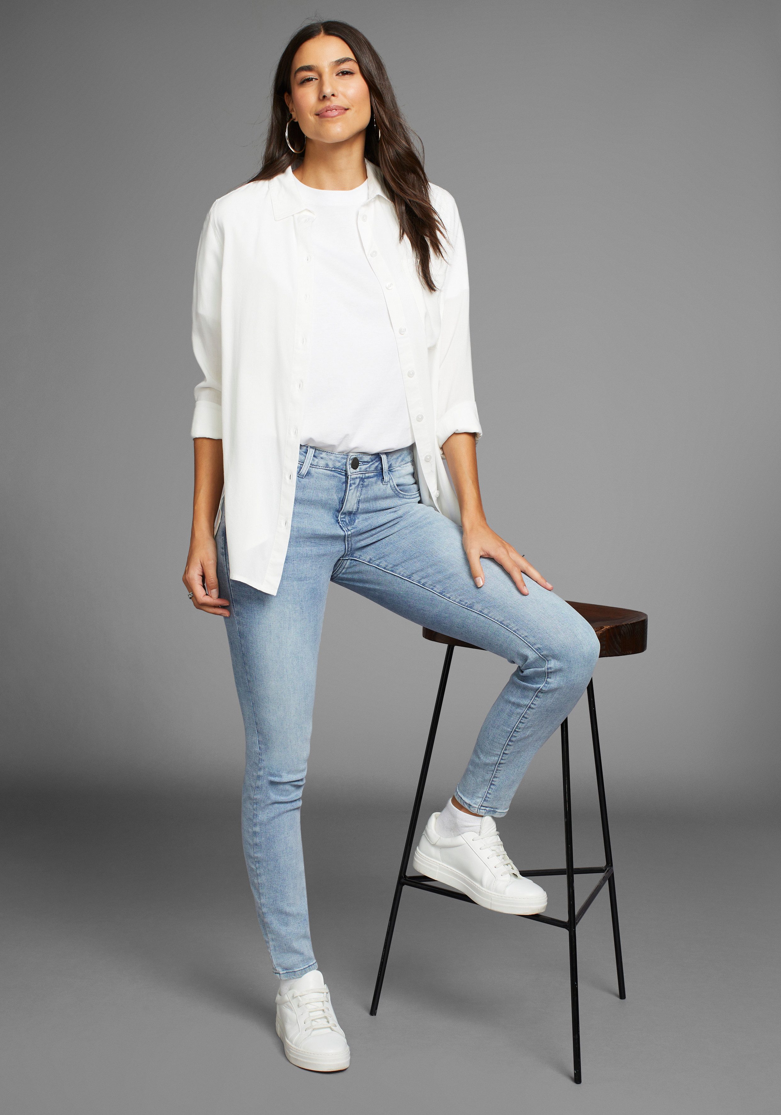 Arizona Skinny fit jeans Ultra Stretch extra-strakke been verloop, normale taille, met steekzakken