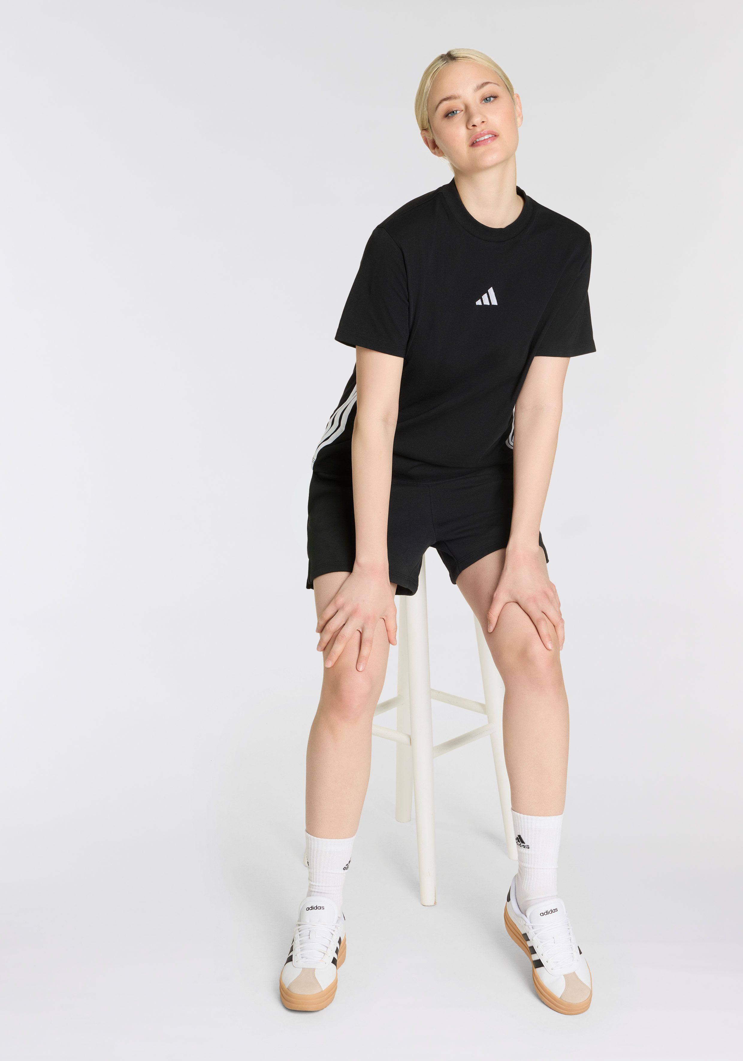 adidas Sportswear Short W SL FC SHO (1-delig)