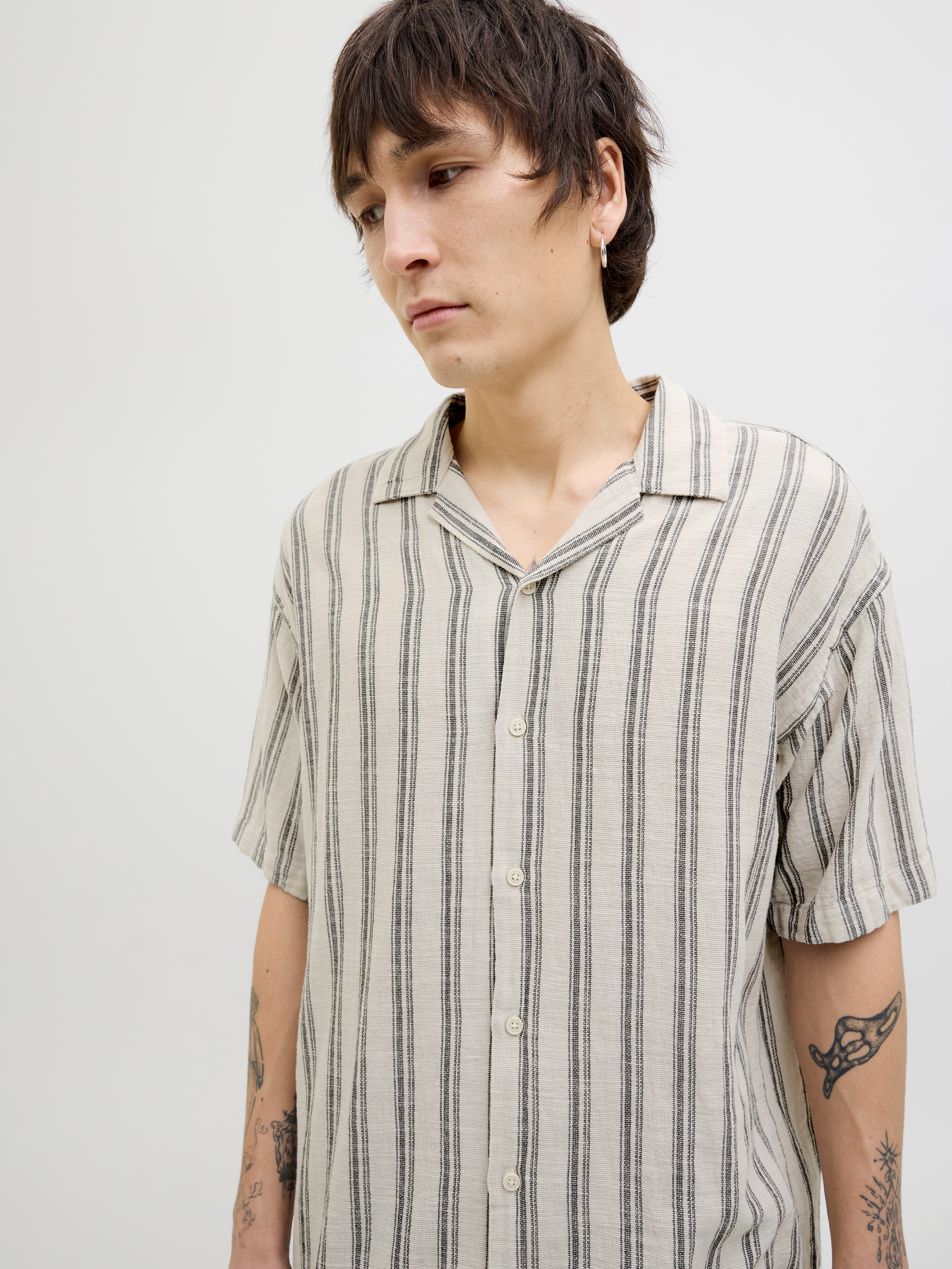 Jack & Jones Overhemd met korte mouwen JJEENZO STRIPE RESORT SHIRT SS SN