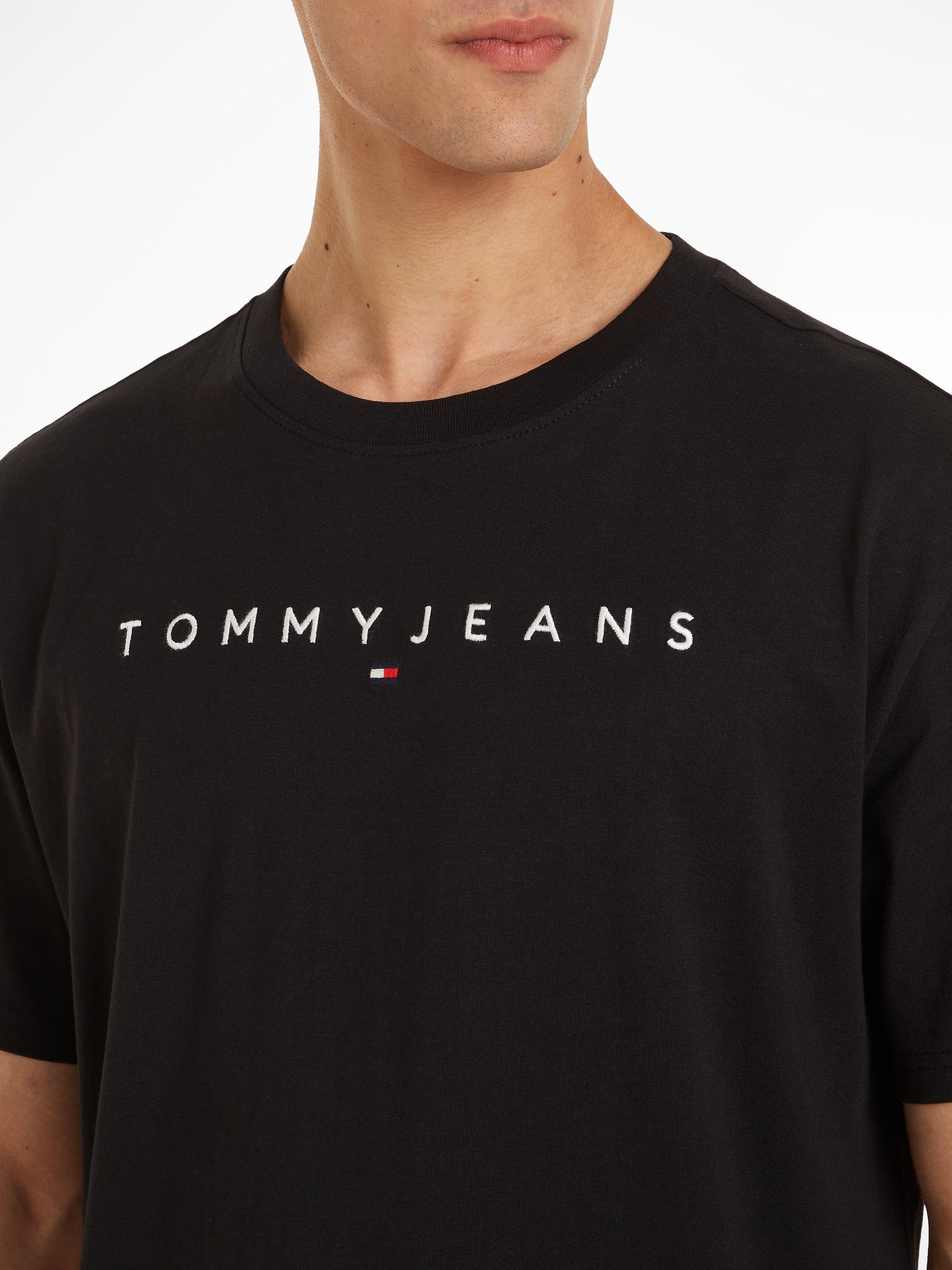 Tommy Jeans Plus T-shirt TJM REG LINEAR LOGO TEE EXT met tommy jeans-logo-opschrift