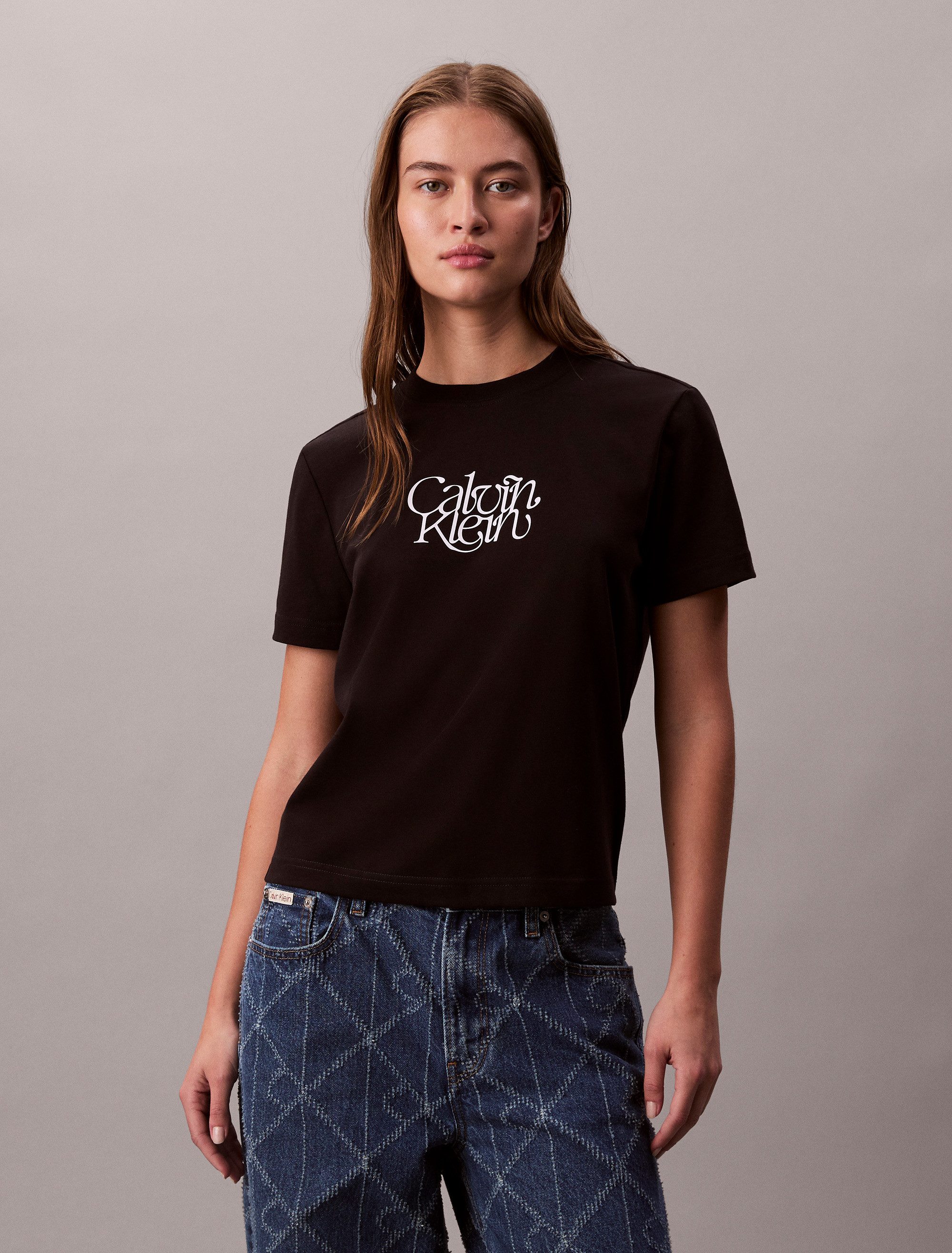 Calvin Klein T-shirt SS FITTED SCRIPT CALVIN KLEIN TE