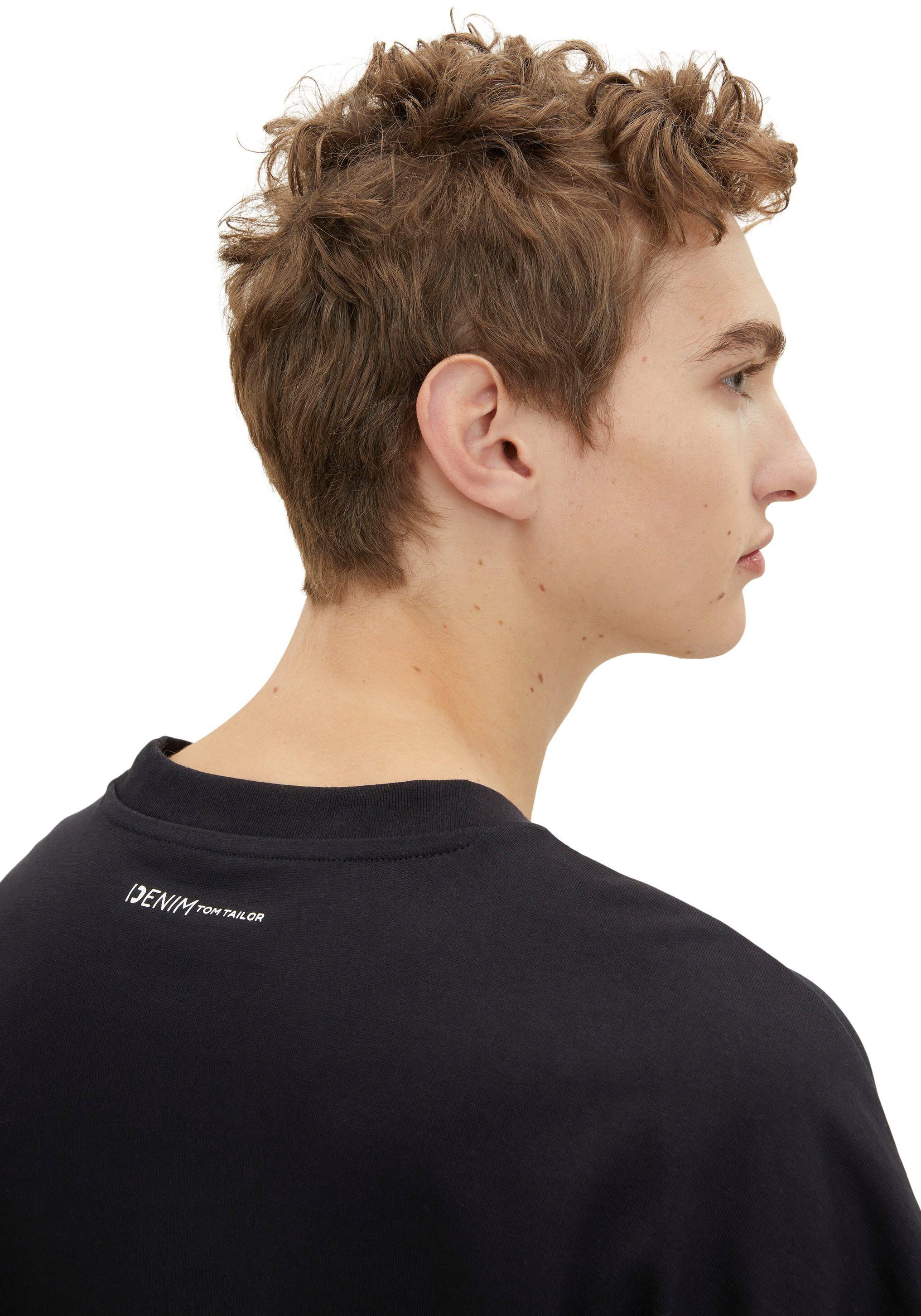 Tom Tailor Denim T-shirt in oversized pasvorm