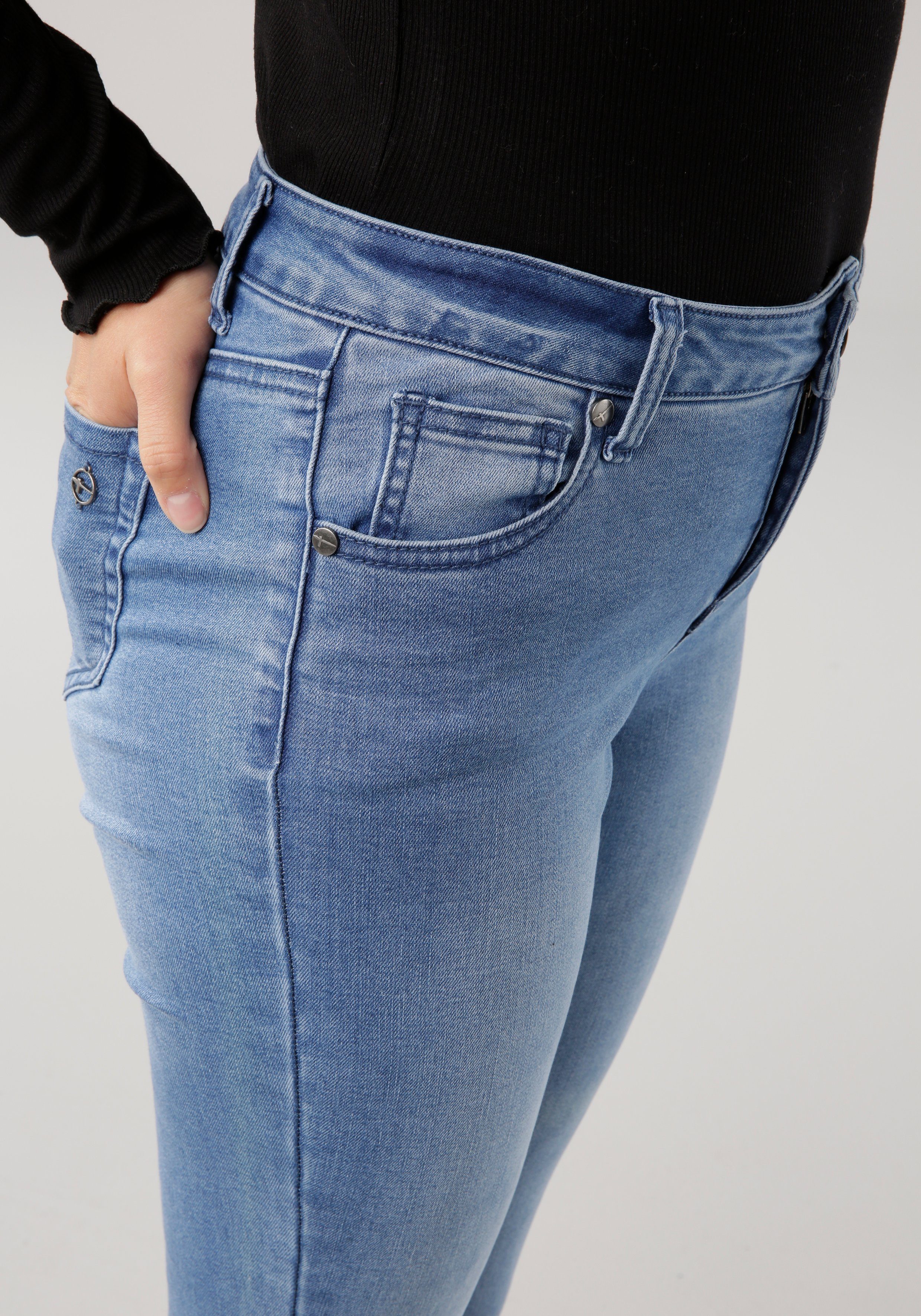 Tamaris Skinny fit jeans smalle broekpasvorm, normale taille, 5-pocket-vorm, used-wassing