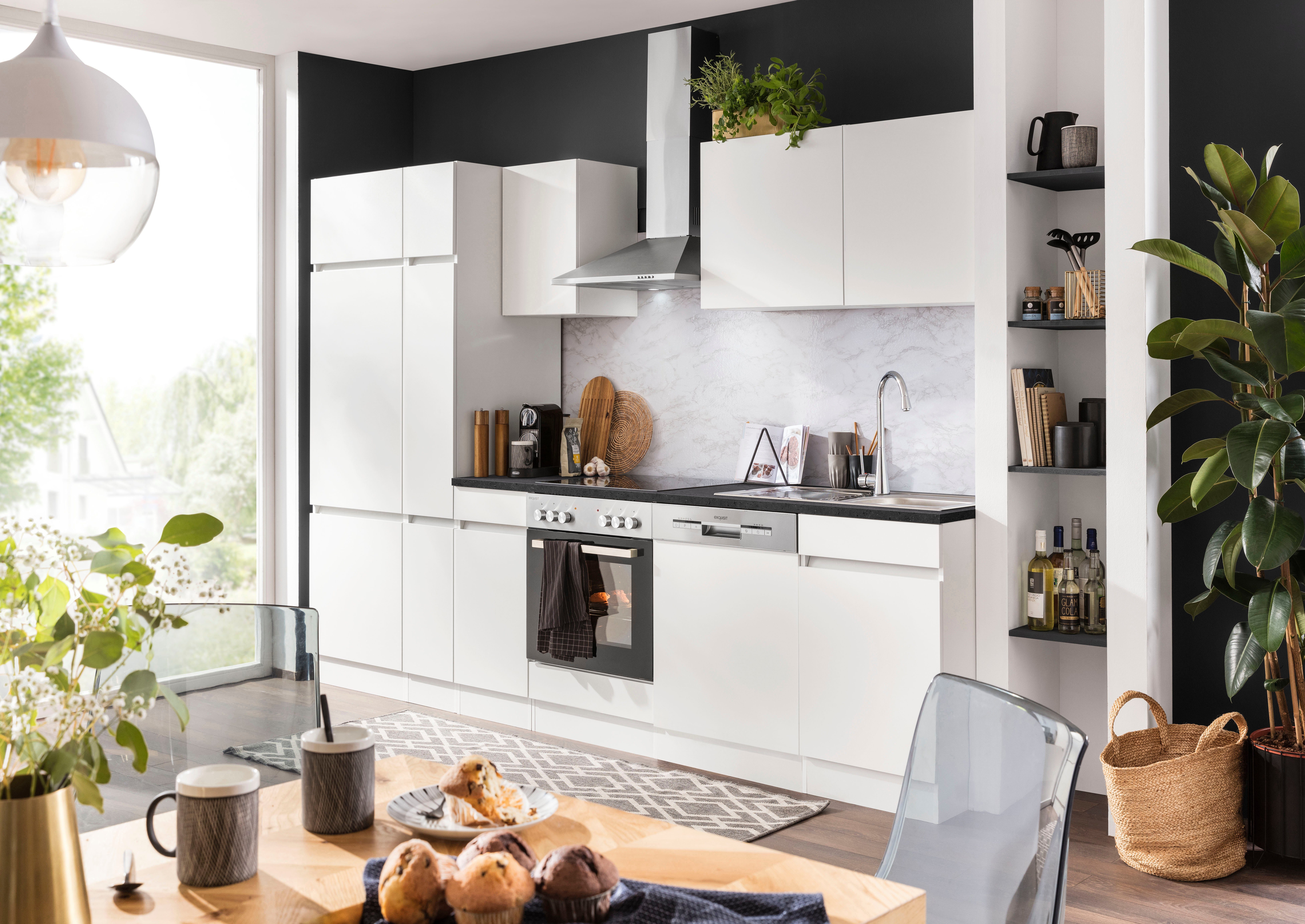 OPTIFIT Keukenblok Roth Breedte 300 cm, optioneel met elektrische apparaten, met apothekerskast