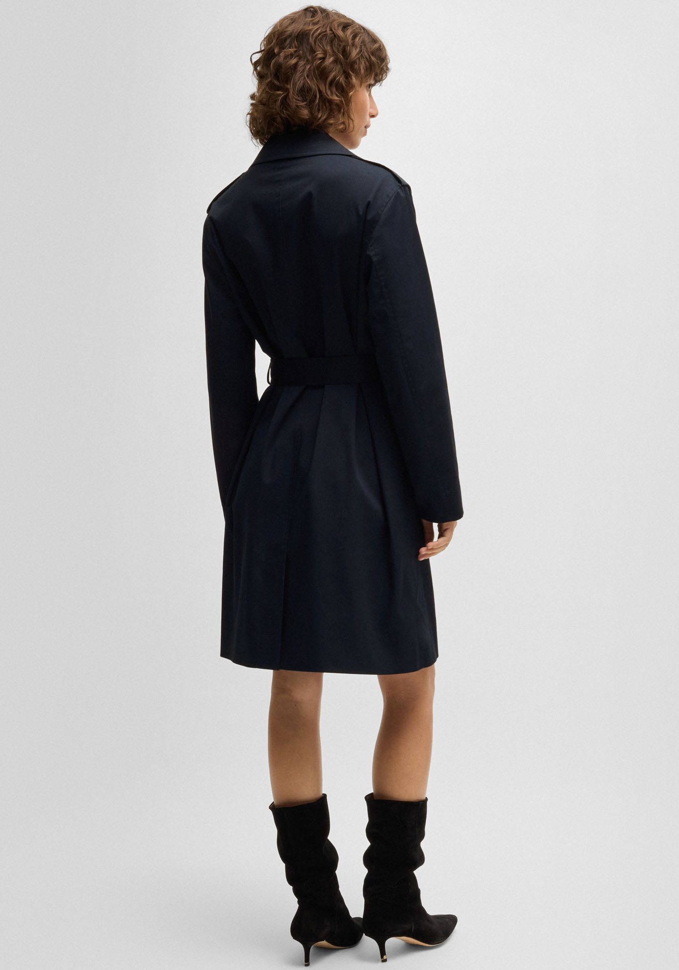 Boss Orange Korte jas met schouderriemen en tailleband klassieke trenchcoat