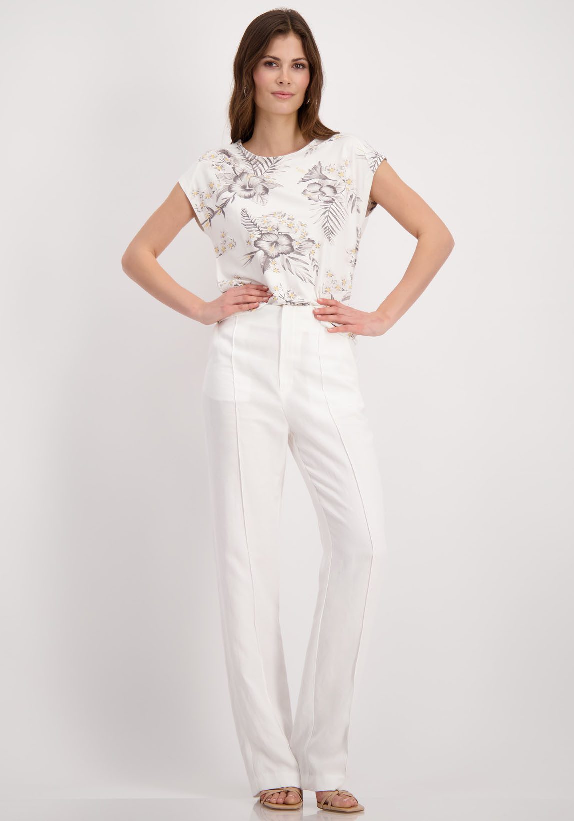 Monari Shirt met ronde hals met bloemmotief