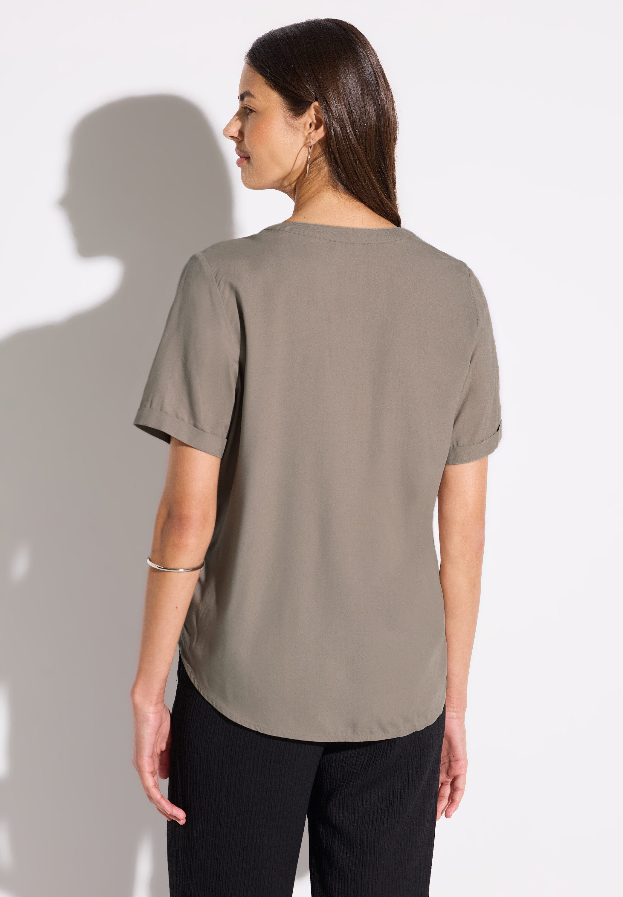 STREET ONE Blouse met korte mouwen met ingesneden ronde hals