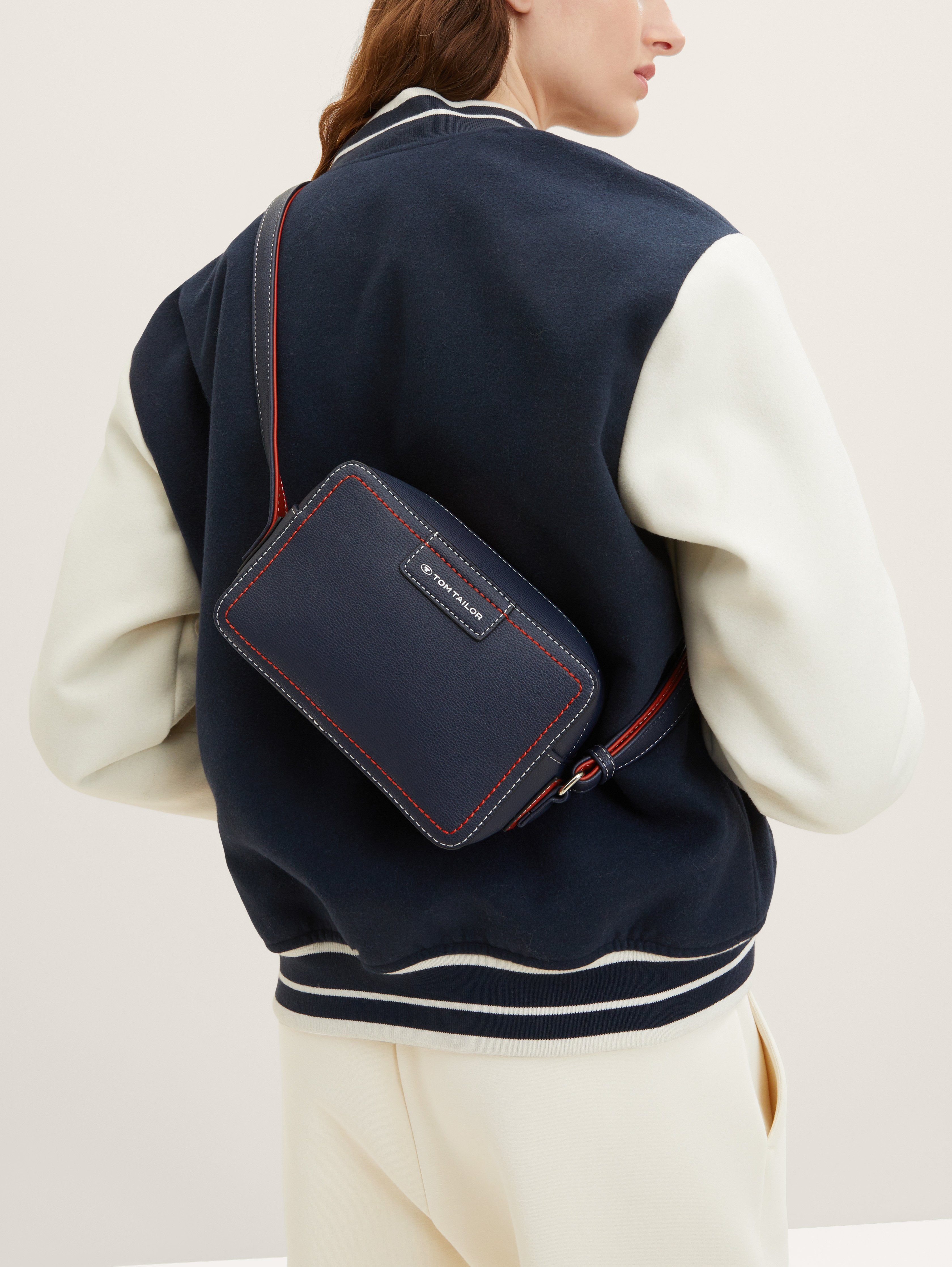 Tom Tailor Handtas Miri mare maritieme stijl met contrasterende naden en doordachte kleuraccenten