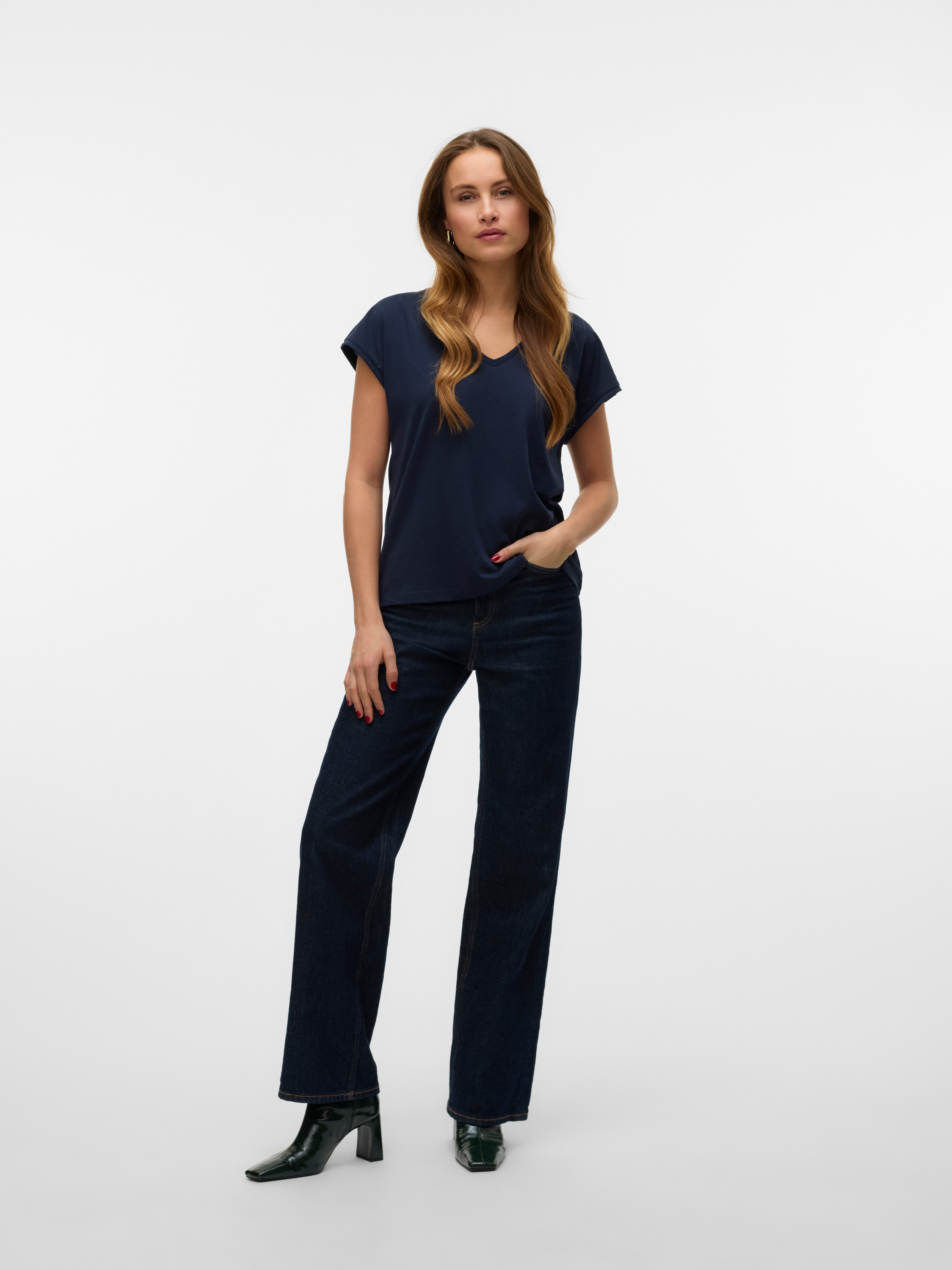 Vero Moda Shirt met korte mouwen VMLUNA SS V-NECK TEE JRS NOOS