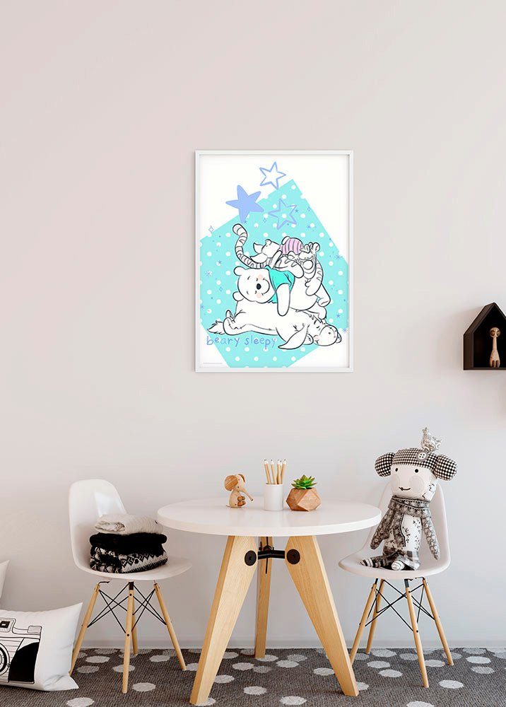 Komar Wanddecoratie Winnie the Pooh Beary Sleepy Wanddecoratie voor de kinderkamer - zonder lijst (1 stuk)