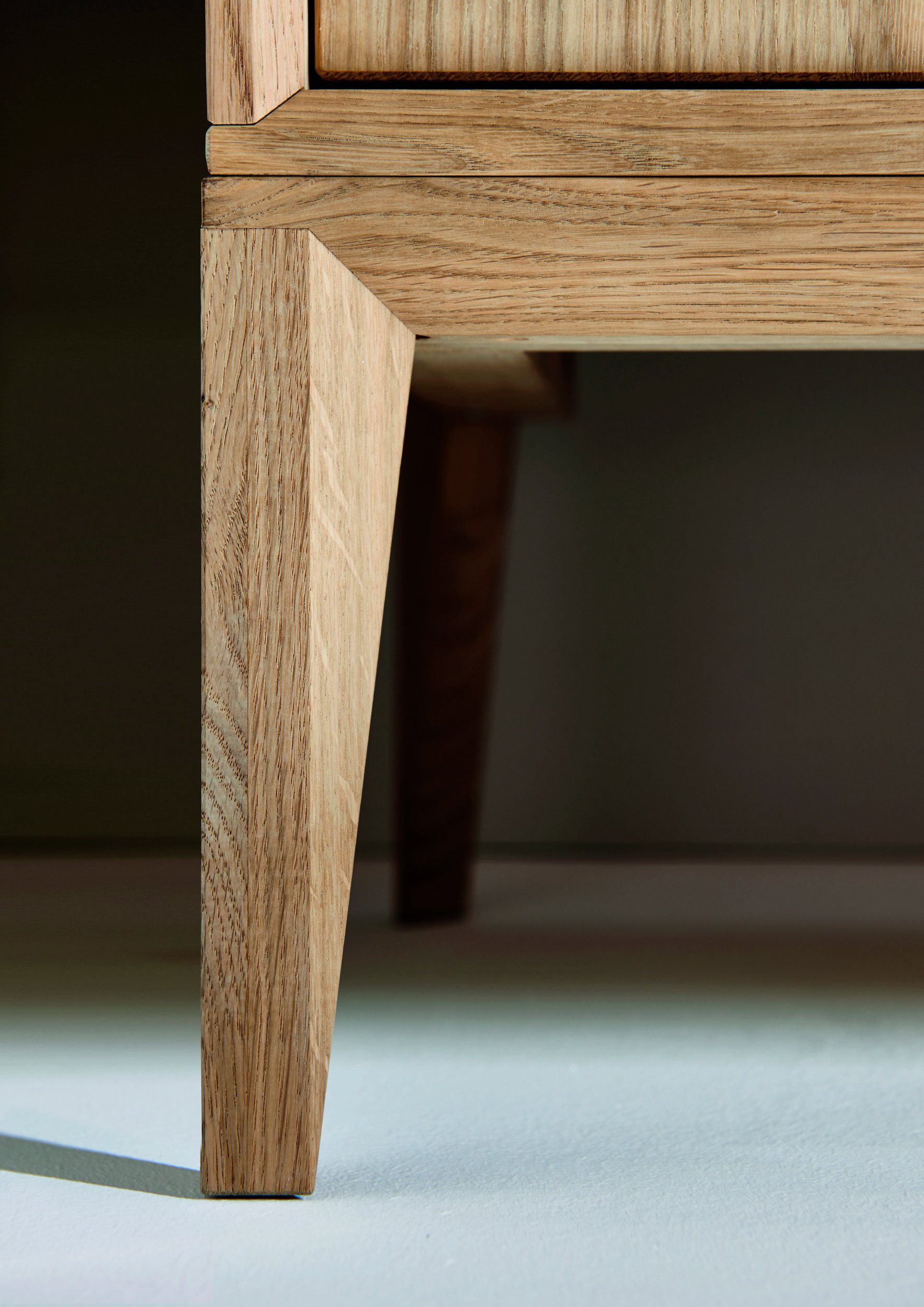 Home affaire Dressoir Koda inclusief verlichting, verstelbare glazen platen
