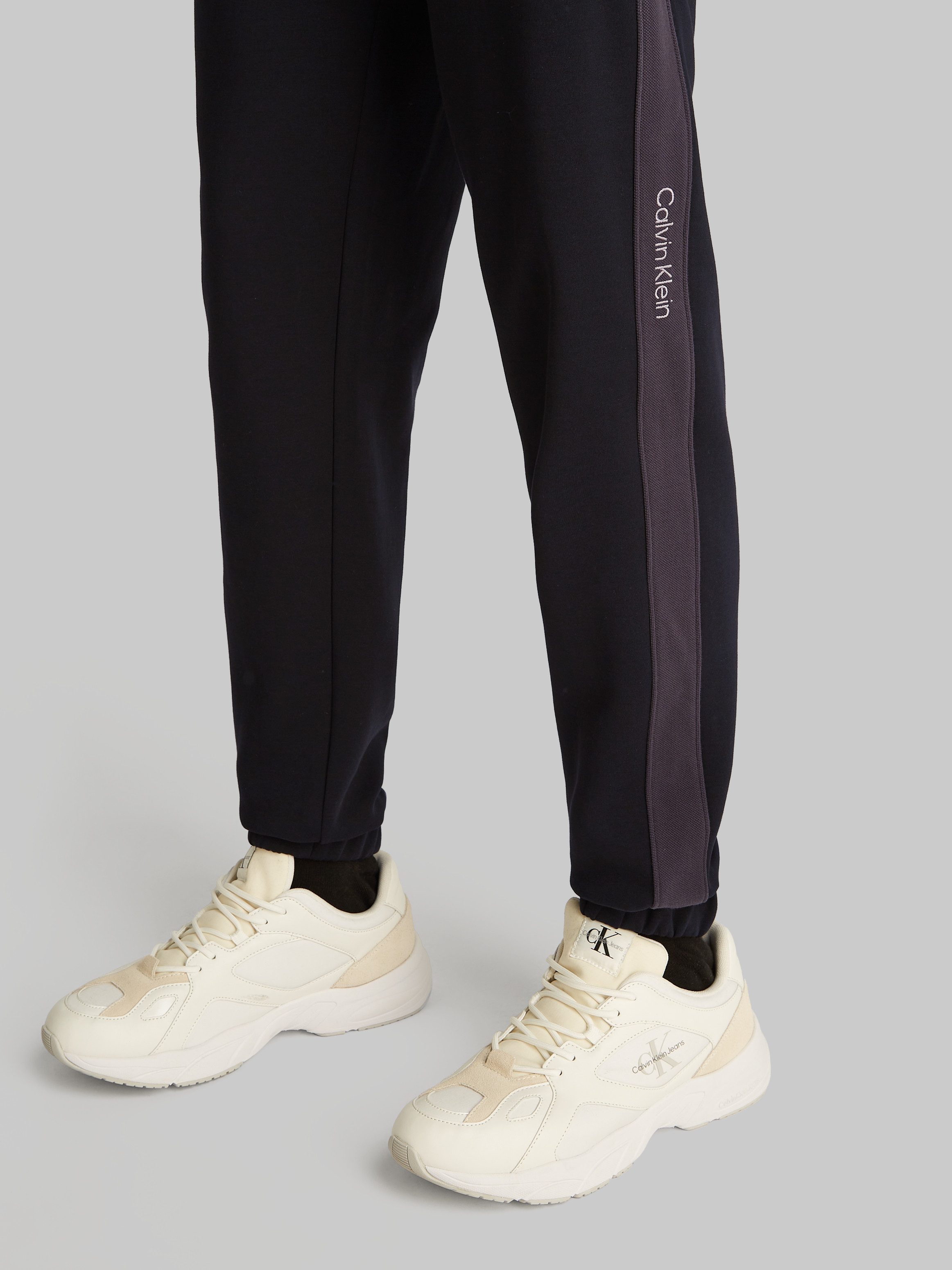 Calvin Klein Sweatbroek LOGO TAPE SWEATPANT