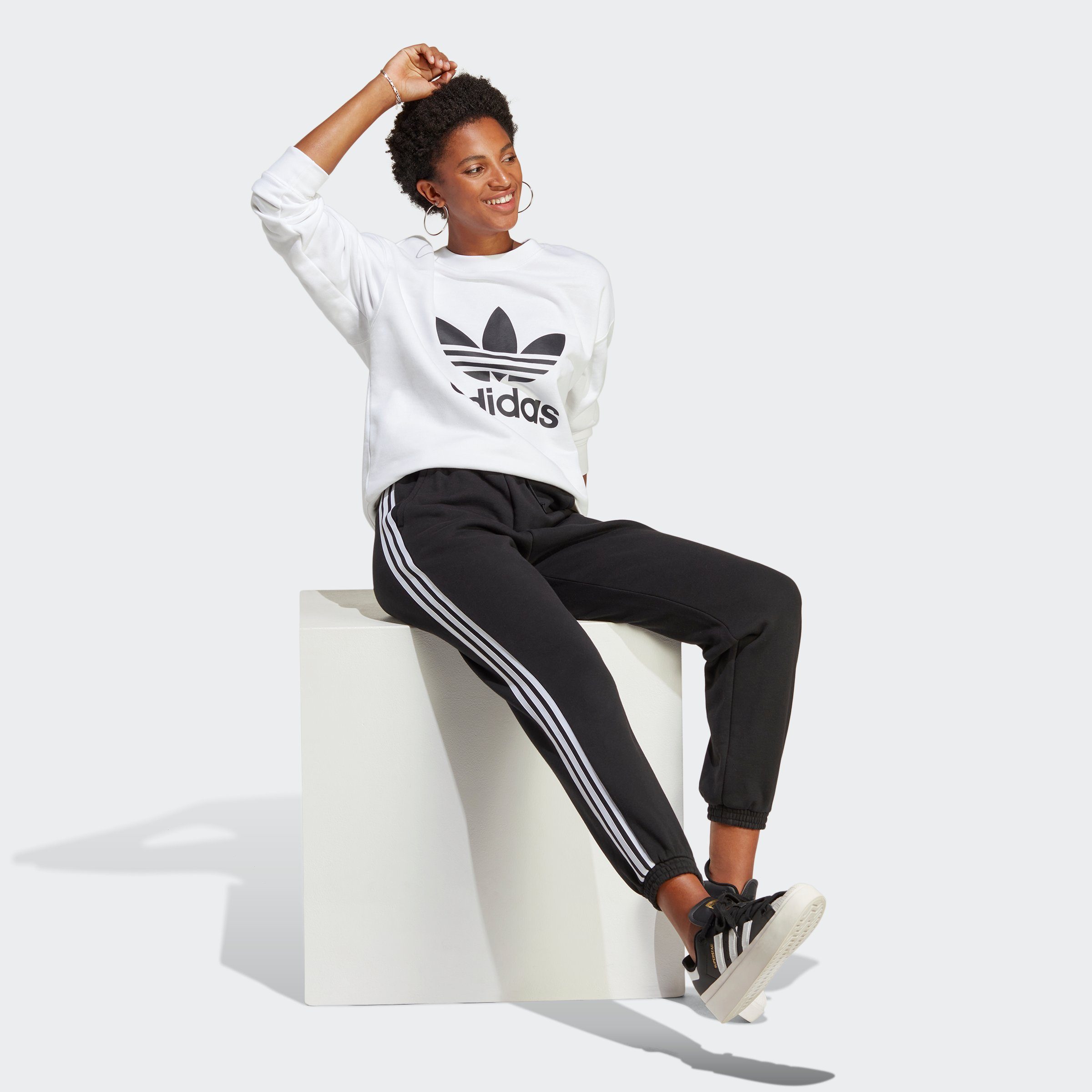 adidas Originals Sportbroek ADICOLOR CLASSICS 3STREPEN REGULAR (1-delig)