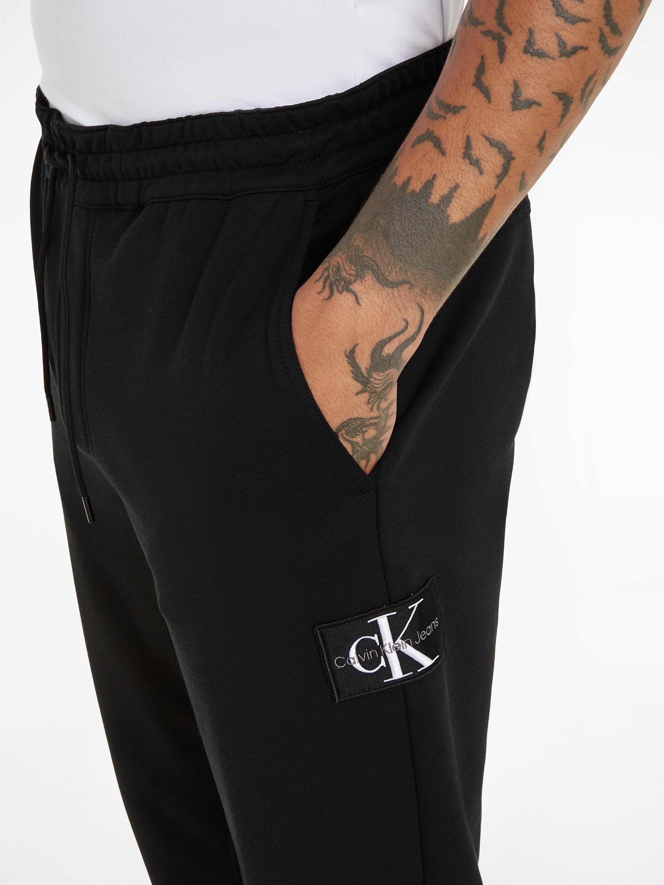 Calvin Klein Sweatbroek SKINNY TECHNICAL BADGE PANT