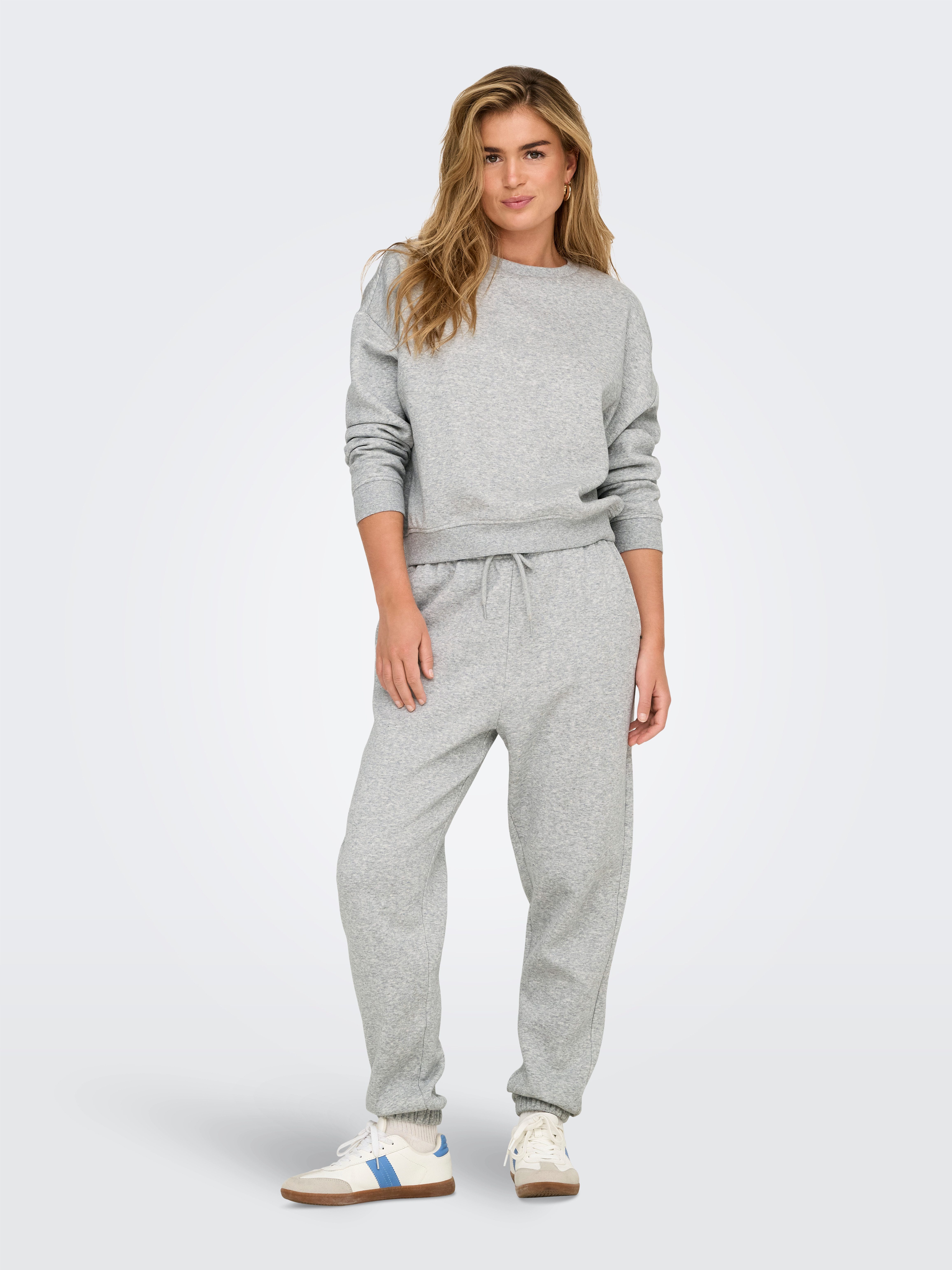 Only Sweatshirt ONLSWEAT L S CREW OVERSIZE SWT