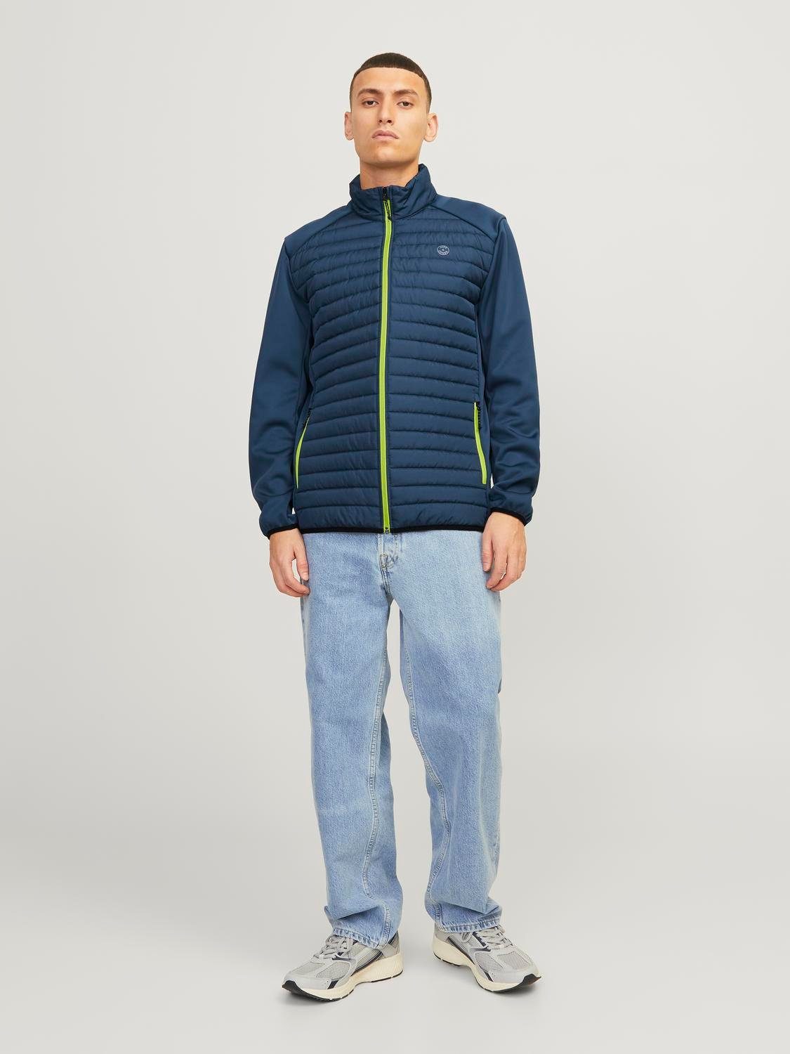 Jack & Jones Gewatteerde jas JJEMULTI QUILTED COLLAR NOOS