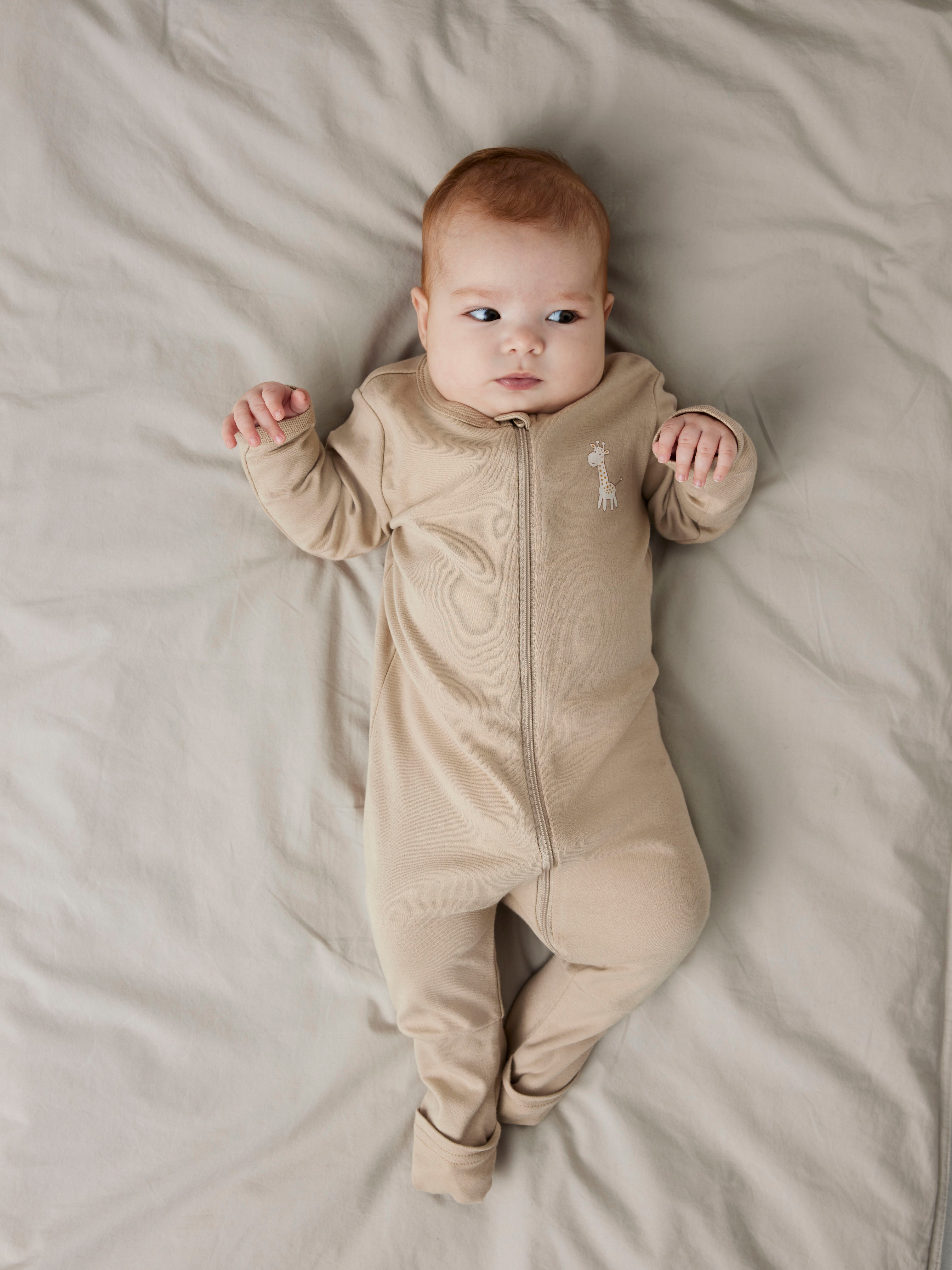 Name It Slaaponesie NBNNIGHTSUIT 2P ZIP FF JET GIRAFFE NOOS (set, 2-delig)