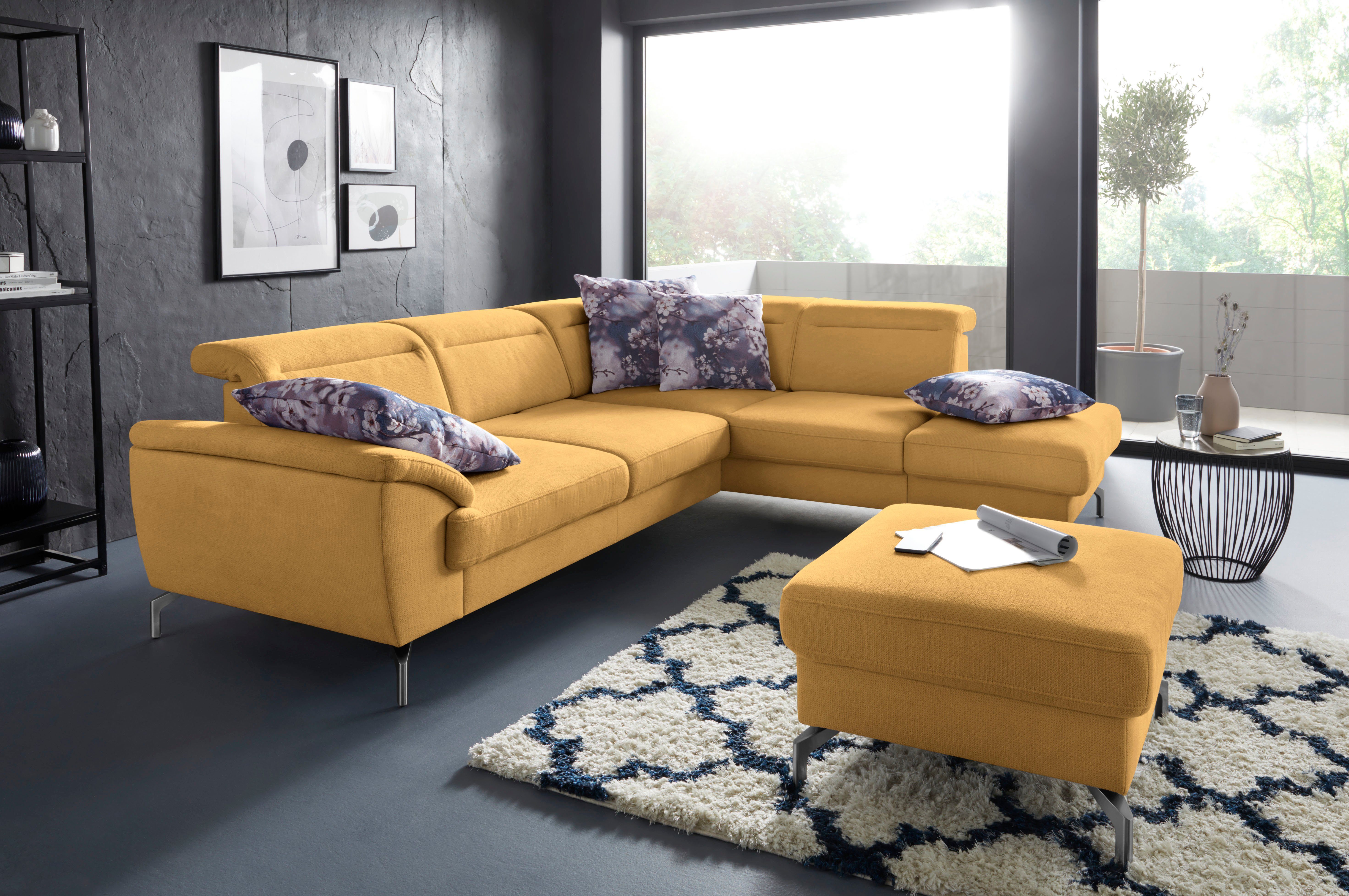 Sit&more Hoekbank Percy L-vorm 15 cm poothoogte, zitdiepteverstelling, naar keuze in 2 pootkleuren