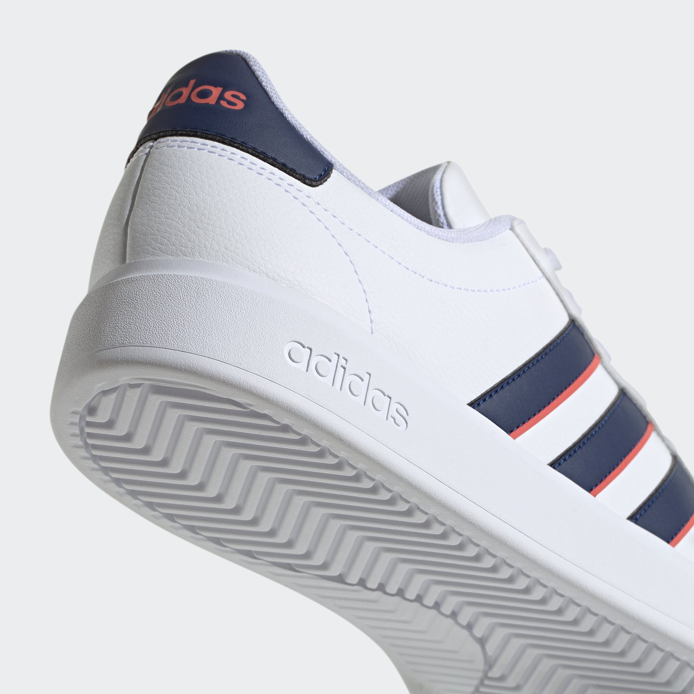 adidas Sportswear Sneakers GRAND COURT CLOUDFOAM COMFORT Design geïnspireerd op de adidas Superstar