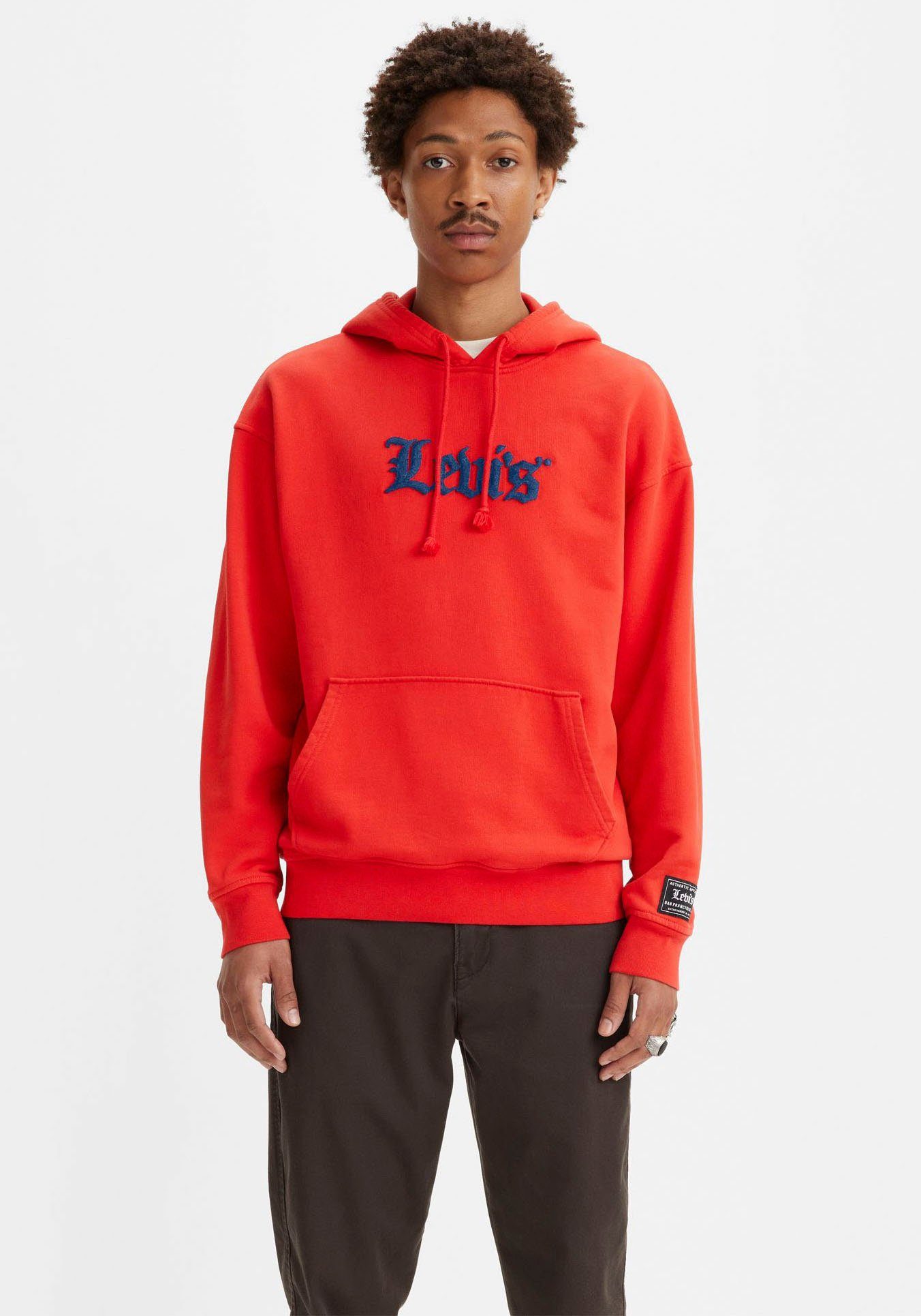 Levi's® Hoodie RELAXED GRAPHIC met levi's® logo in oud-engelse stijl