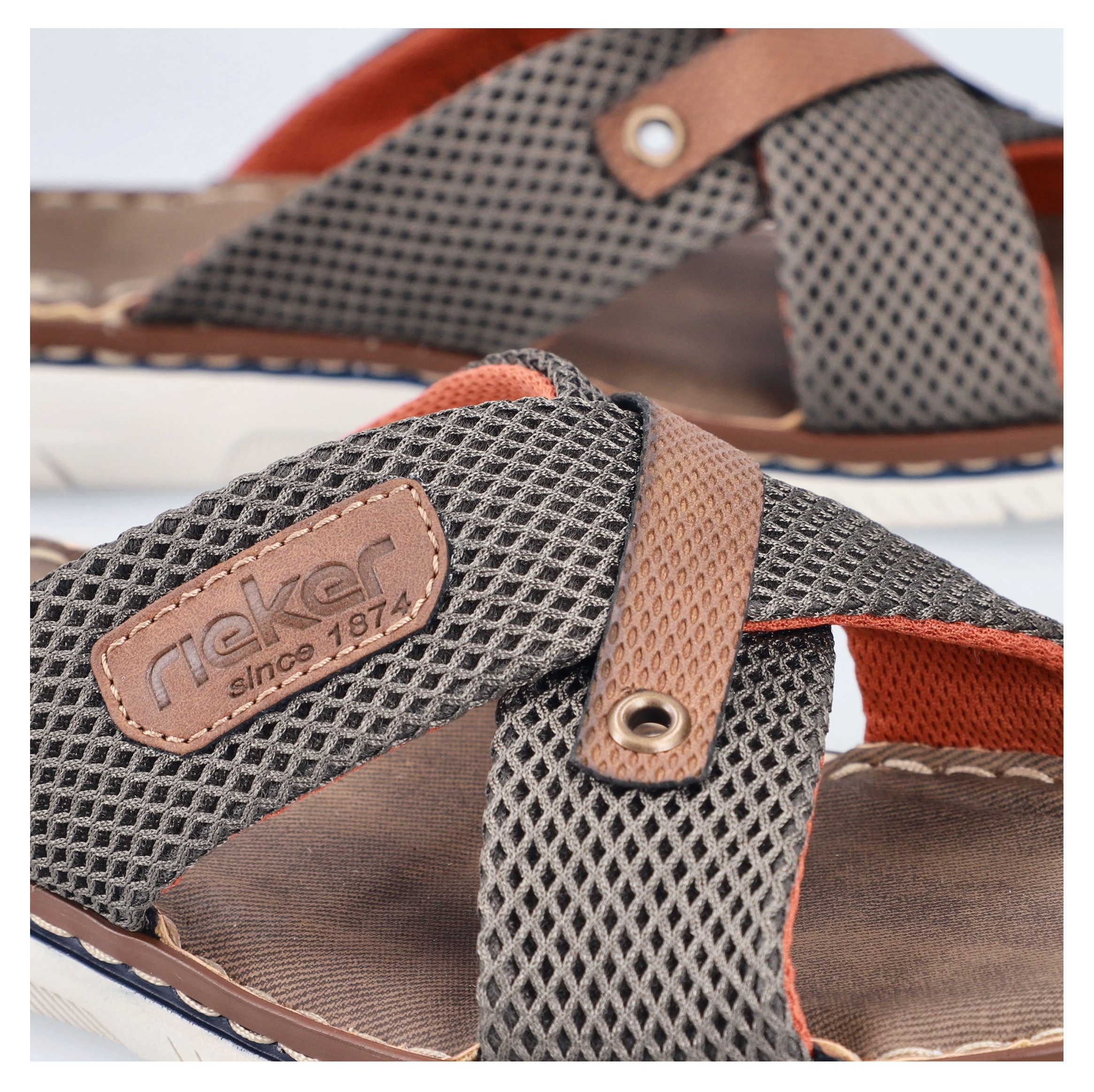 Rieker Slippers , zomerschoen, huisschoen, strandschoen om in te stappen